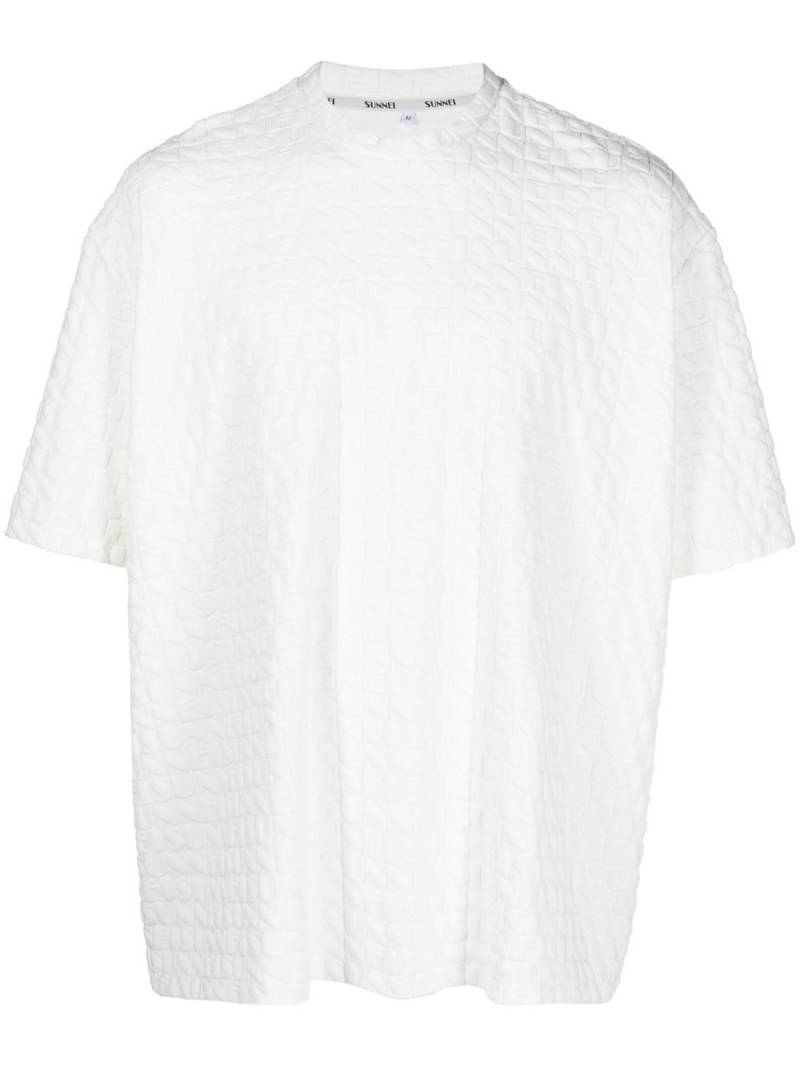 Sunnei embossed-logo print jersey T-shirt - White von Sunnei