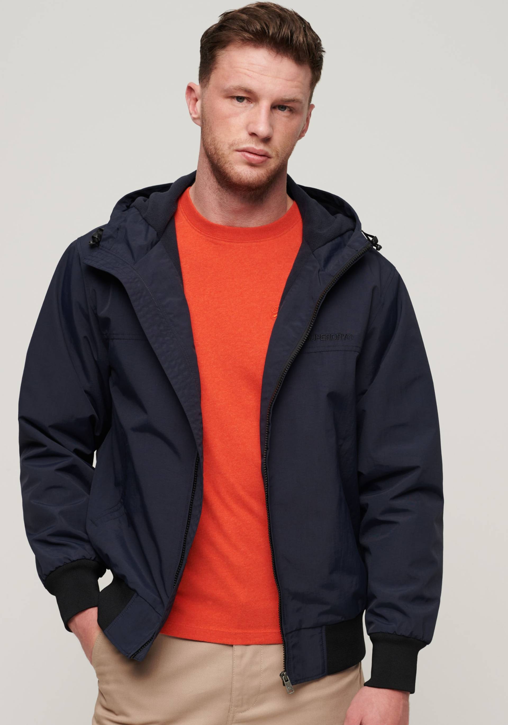 Superdry Bomberjacke »SURPLUS NYLON HOODED BOMBER«, mit Kapuze Superdry Bomberjacke »SURPLUS NYLON HOODED BOMBER«, mit Kapuze von Superdry