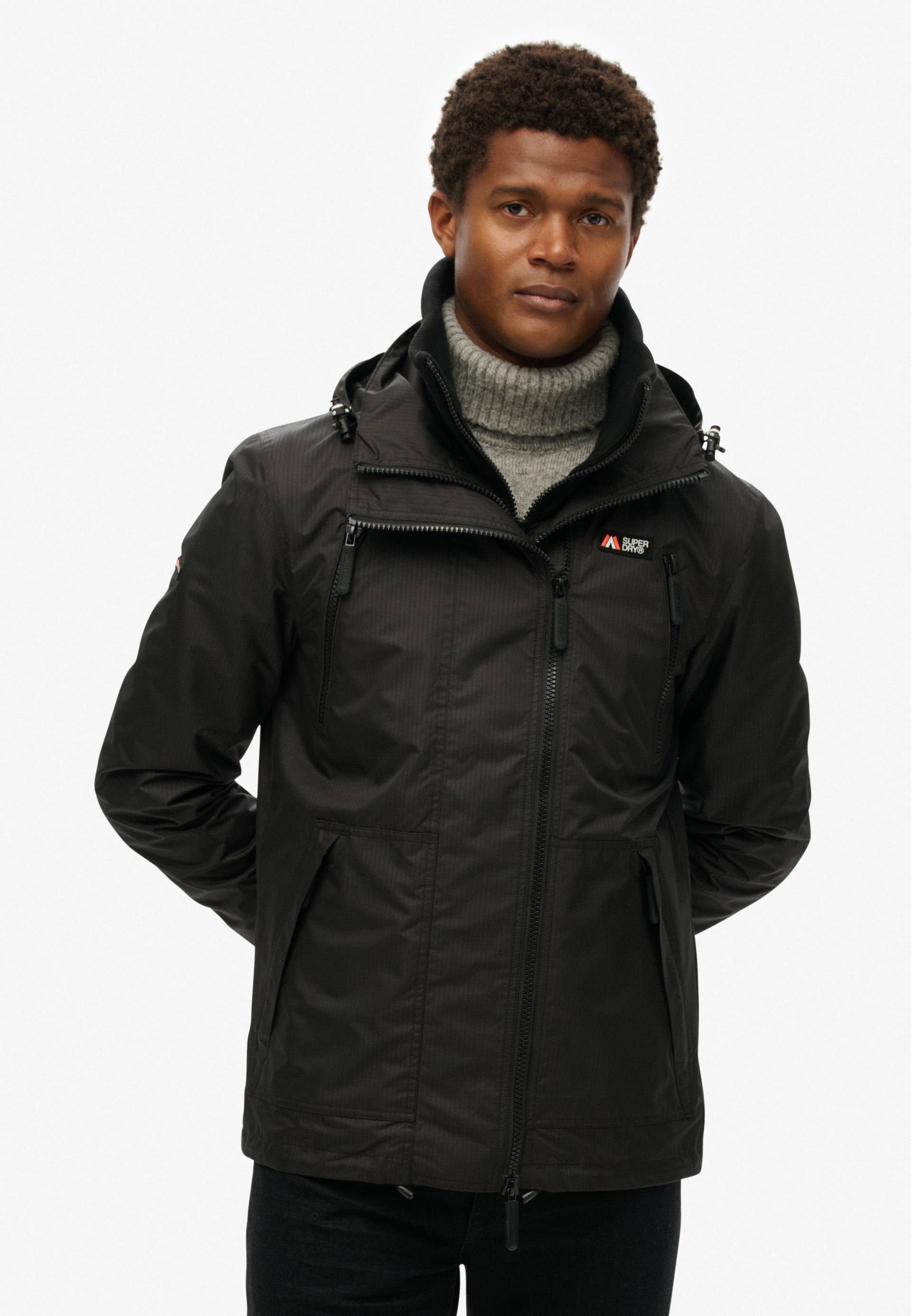 Superdry Outdoorjacke »HOODED MTN WINDBREAKER JACKET«, mit Kapuze Superdry Outdoorjacke »HOODED MTN WINDBREAKER JACKET«, mit Kapuze von Superdry