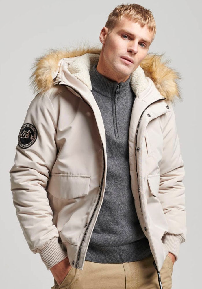 Superdry Steppjacke »EVEREST HOODED PUFFER BOMBER«, mit Kapuze von Superdry