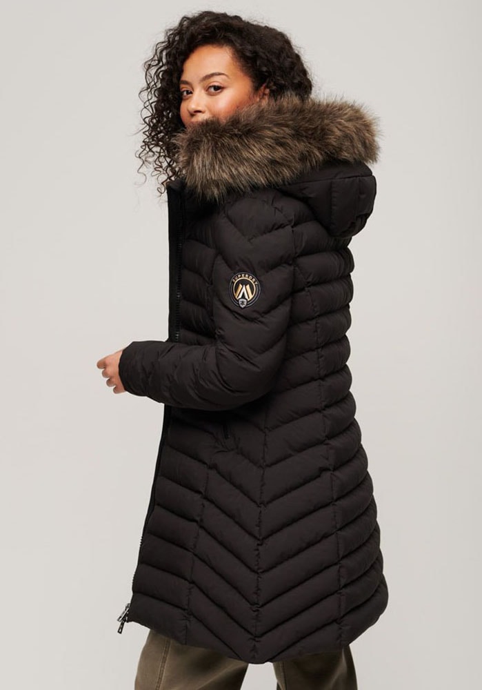 Superdry Steppjacke »FUJI FAUX FUR HOOD MID LENGTH«, mit Kapuze Superdry Steppjacke »FUJI FAUX FUR HOOD MID LENGTH«, mit Kapuze von Superdry