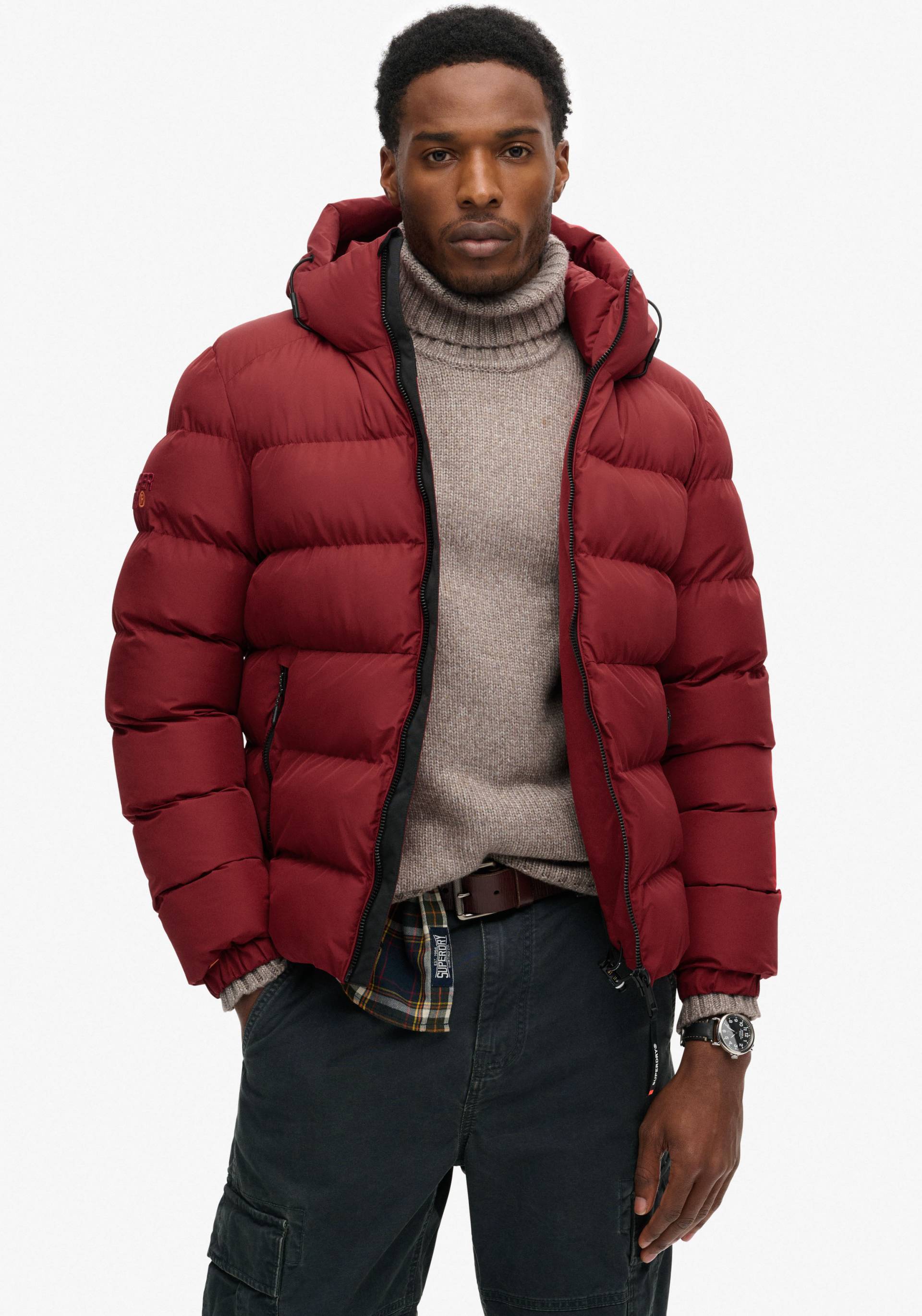Superdry Steppjacke »HOODED SPORTS PUFFER JACKET«, mit Kapuze Superdry Steppjacke »HOODED SPORTS PUFFER JACKET«, mit Kapuze von Superdry
