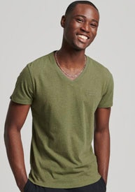 Superdry V-Shirt »VINTAGE LOGO EMB VEE« Superdry V-Shirt »VINTAGE LOGO EMB VEE« von Superdry