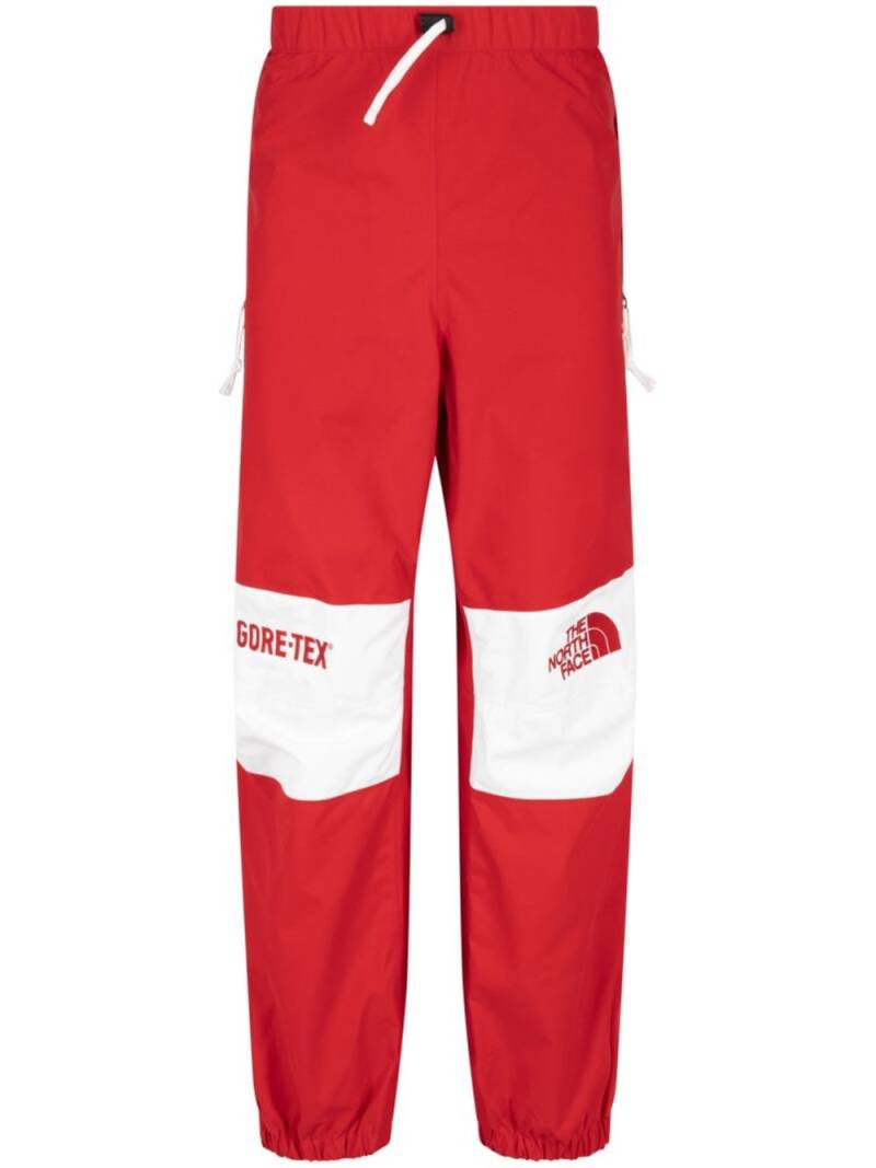 Supreme x The North Face Trans Antarctica Expedition "Red" trousers von Supreme