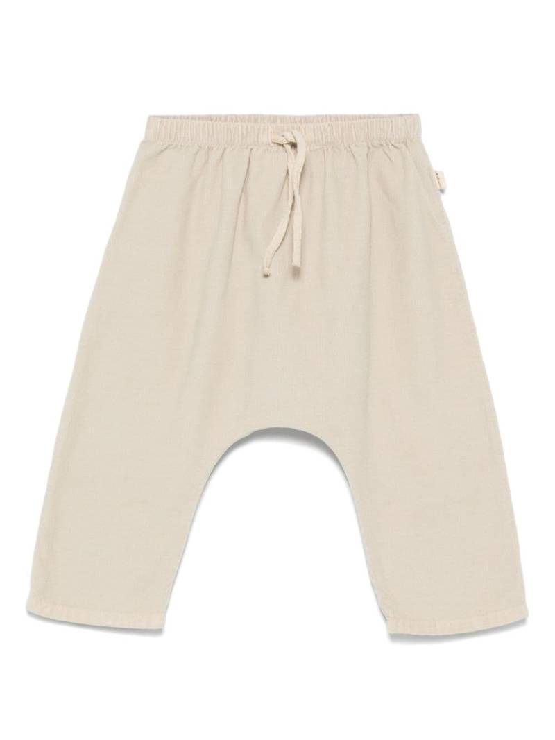 TEDDY & MINOU corduroy trousers - Neutrals von TEDDY & MINOU