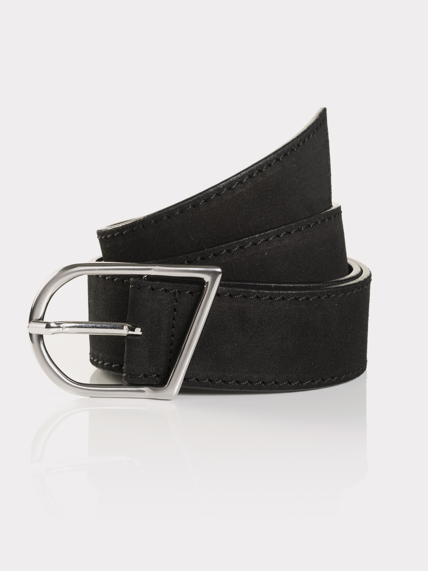 TOM TAILOR Ledergürtel, (1 St.), mit eleganter Ziernaht von TOM TAILOR