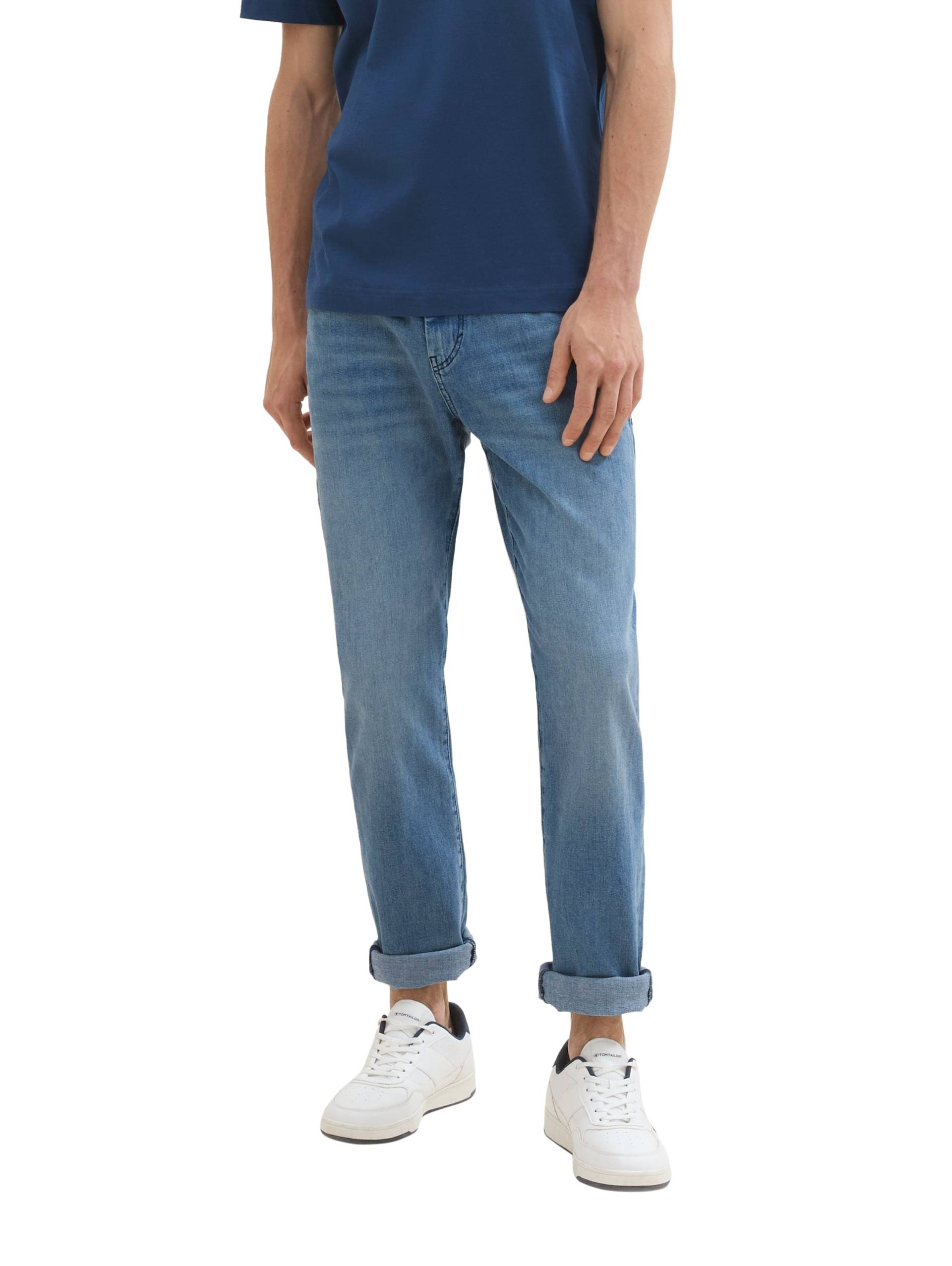 TOM TAILOR Slim-fit-Jeans »JOSH Slim«, in lässigem Style und verschiedenen Waschungen TOM TAILOR Slim-fit-Jeans »JOSH Slim«, in lässigem Style und verschiedenen Waschungen von TOM TAILOR