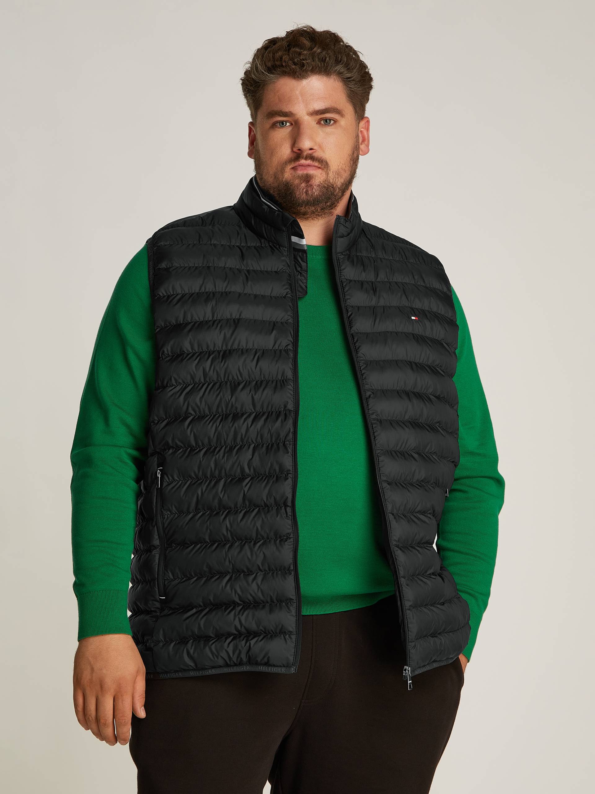 Tommy Hilfiger Big & Tall Steppweste »Bt-Packable Recycled Vest-B«, in Grossen Grössen, mit Logostickerei in Brusthöhe von TOMMY HILFIGER Big & Tall