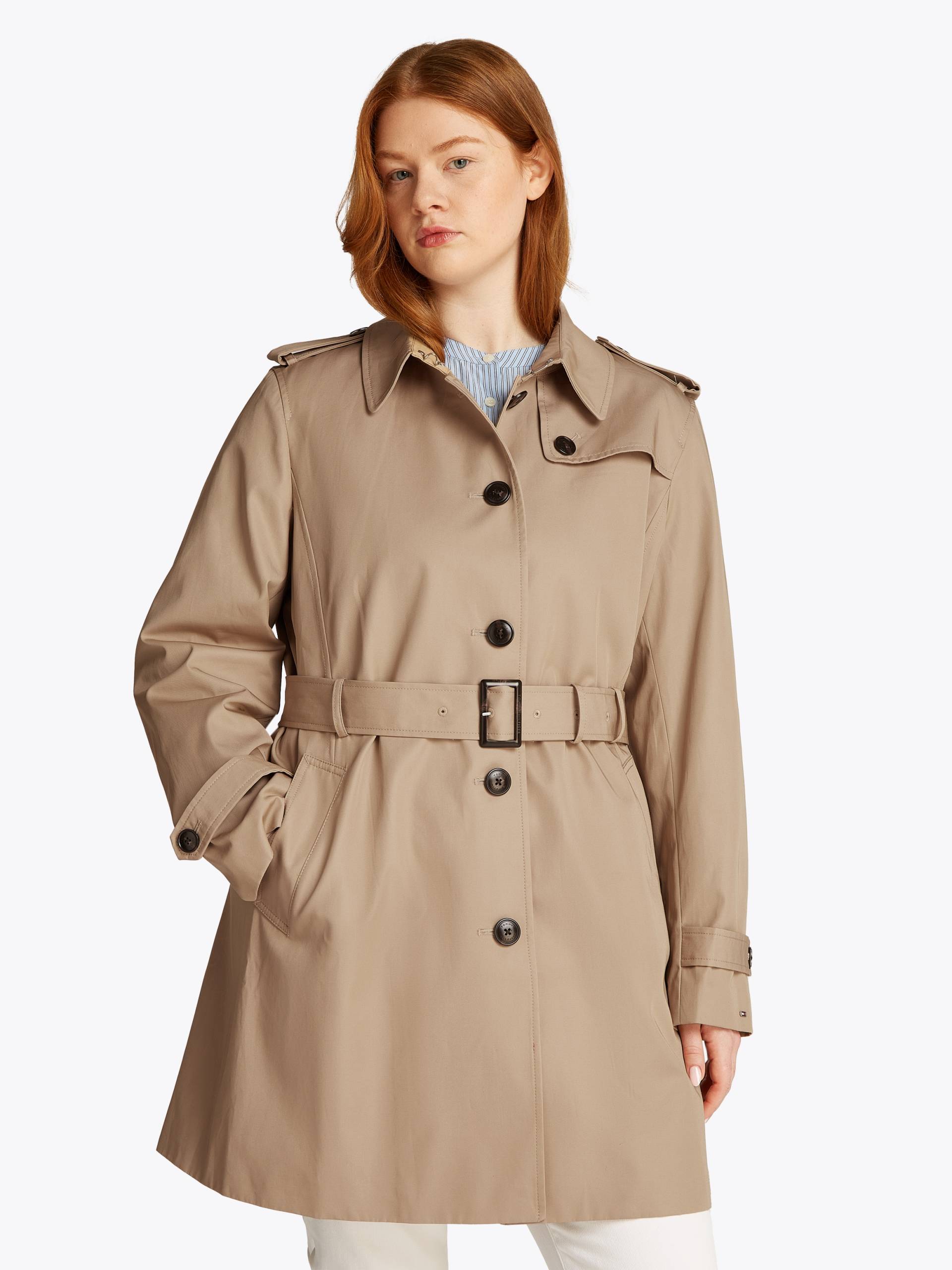 Tommy Hilfiger Curve Trenchcoat »CRV HERITAGE SB TRENCH«, in Grossen Grössen, Logostickerei am Ärmel, typischen Trenchdetails von TOMMY HILFIGER Curve