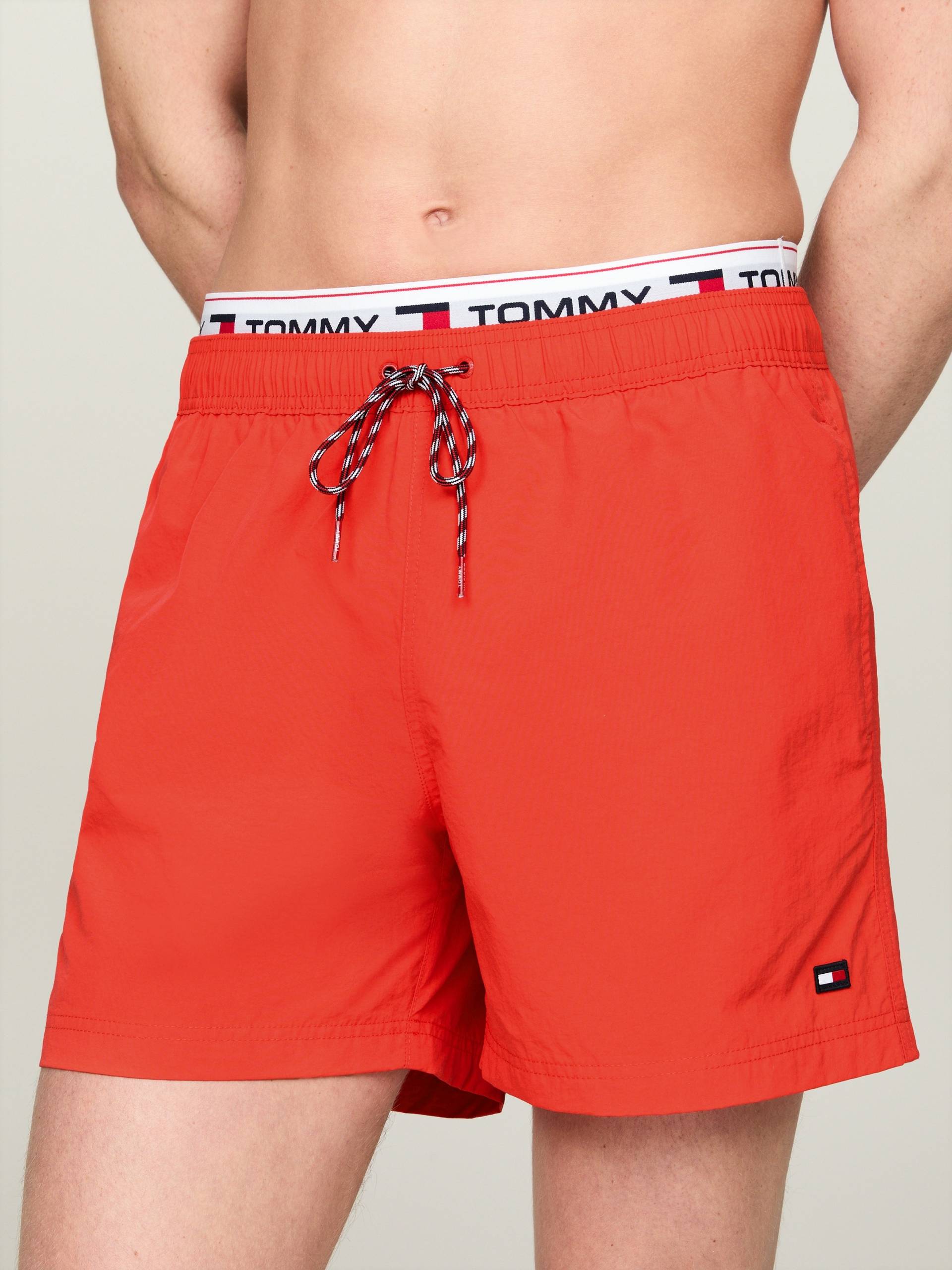 Tommy Hilfiger Swimwear Badeshorts »DW MEDIUM DRAWSTRING«, mit Logoschriftzügen rundum von TOMMY HILFIGER Swimwear
