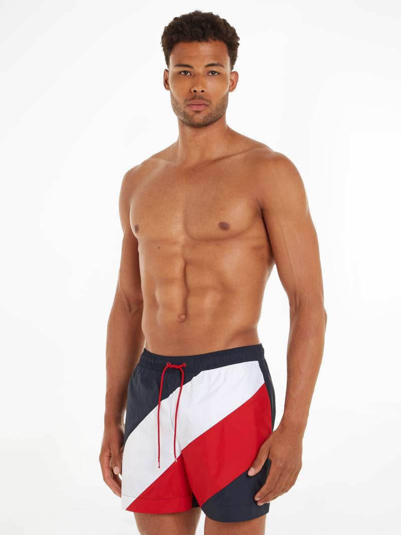 Tommy Hilfiger Swimwear Badeshorts »MEDIUM DRAWSTRING DIAG«, in mehrfarbiger Optik von TOMMY HILFIGER Swimwear