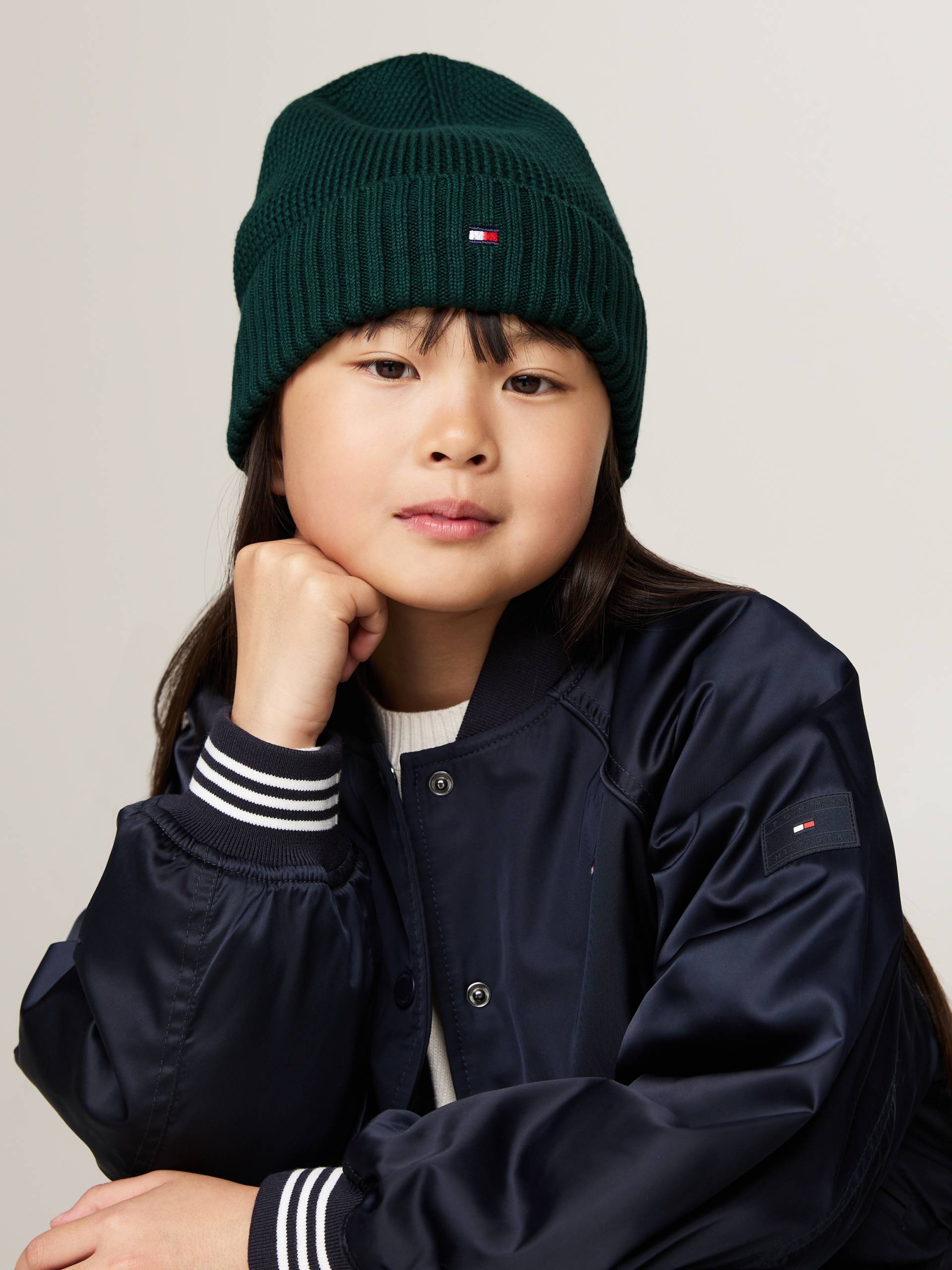 Tommy Hilfiger Beanie »SMALL FLAG BEANIE«, Kinder Kids Junior MiniMe von TOMMY HILFIGER