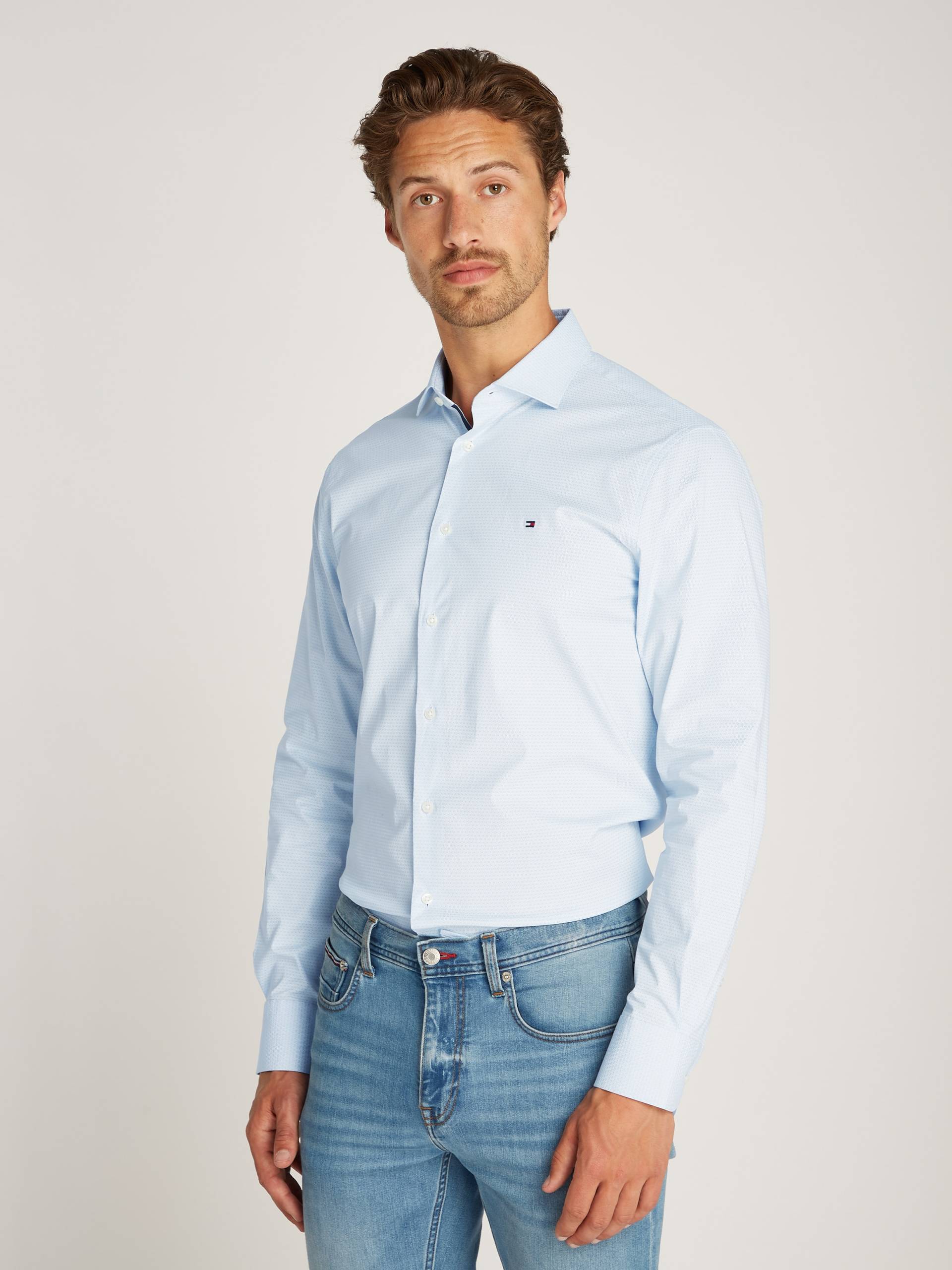 Tommy Hilfiger Businesshemd »CL STRETCH GEO PRINT SF SHIRT«, mit Minimal-Print Tommy Hilfiger Businesshemd »CL STRETCH GEO PRINT SF SHIRT«, mit Minimal-Print von TOMMY HILFIGER