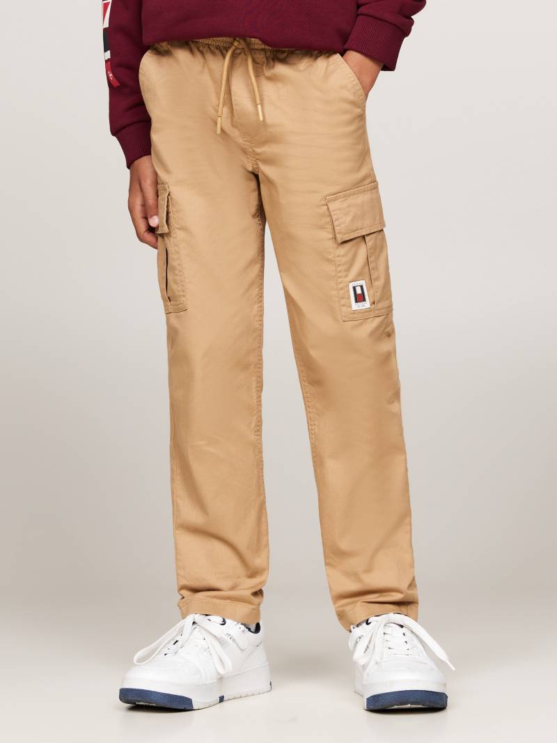 Tommy Hilfiger Cargohose »CARGO PULL ON COTTON PANTS«, mit Logo-Badge, im Cargo-Stil von TOMMY HILFIGER