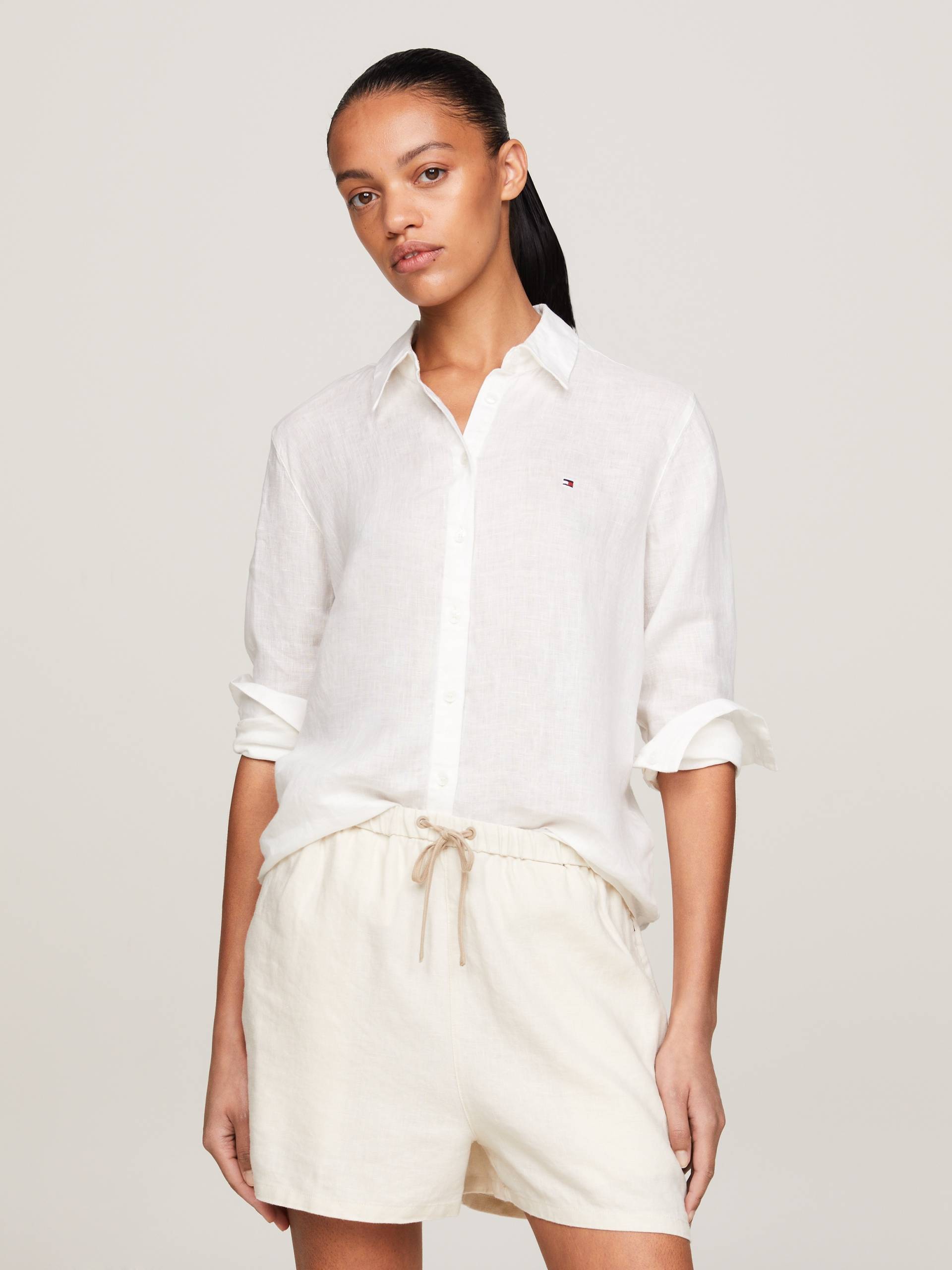 Tommy Hilfiger Hemdbluse »LINEN RELAXED SHIRT LS«, mit Logostickerei auf der Brust von TOMMY HILFIGER