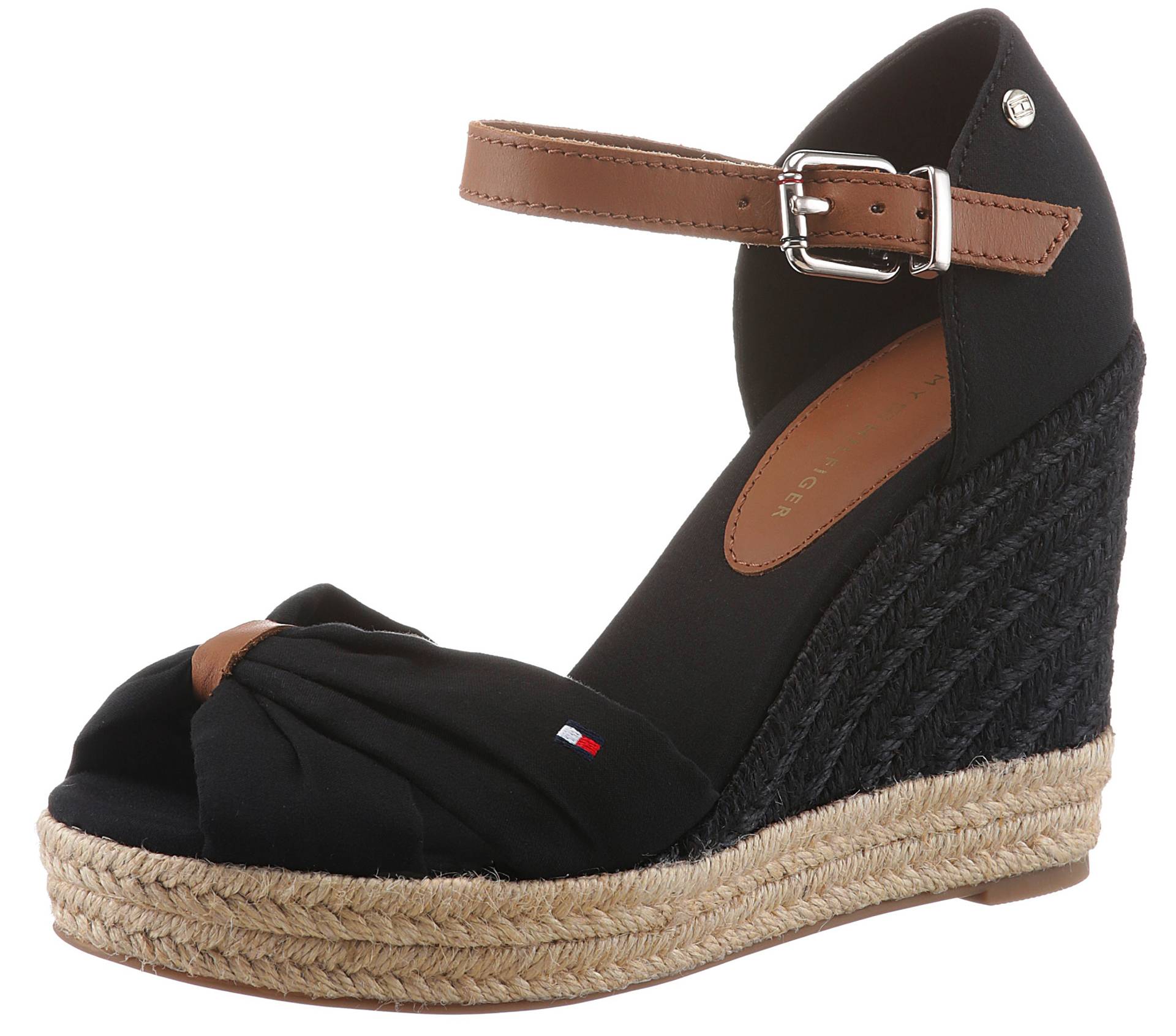 Tommy Hilfiger High-Heel-Sandalette »BASIC OPENED TOE HIGH WEDGE«, Sommerschuh, Sandale, Keilabsatz, mit dezenter Flagstickerei von TOMMY HILFIGER