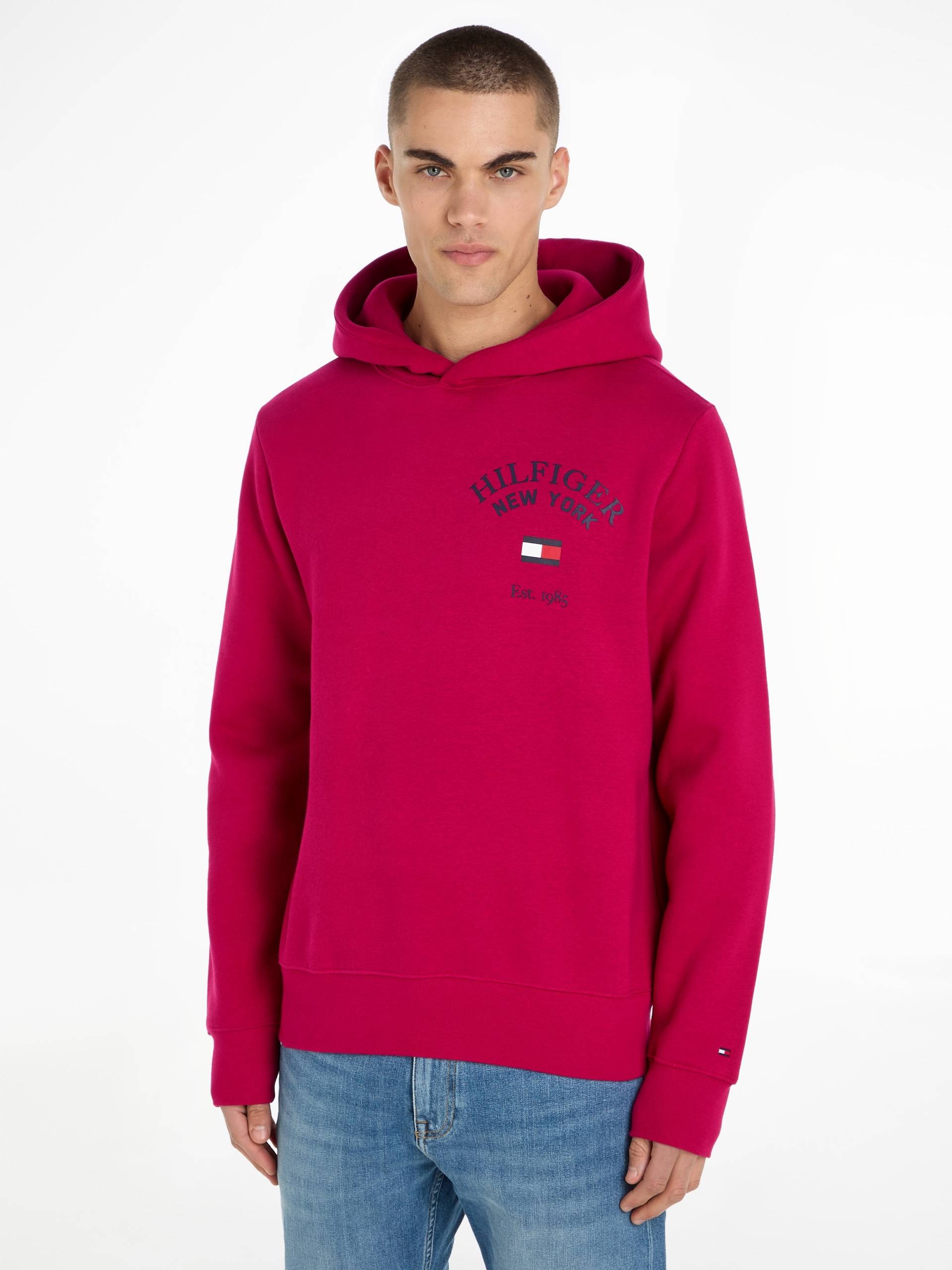 Tommy Hilfiger Hoodie »ARCHED VARSITY HOODY«, von dem Jahr 1985 inspiriert von TOMMY HILFIGER