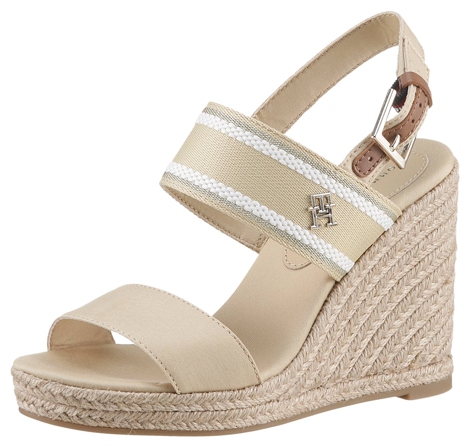 Tommy Hilfiger Keilsandalette »WEBBING HIGH WEDGE SANDAL«, Sommerschuh, Sandale, Keilabsatz, mit seitlichem TH-Label von TOMMY HILFIGER