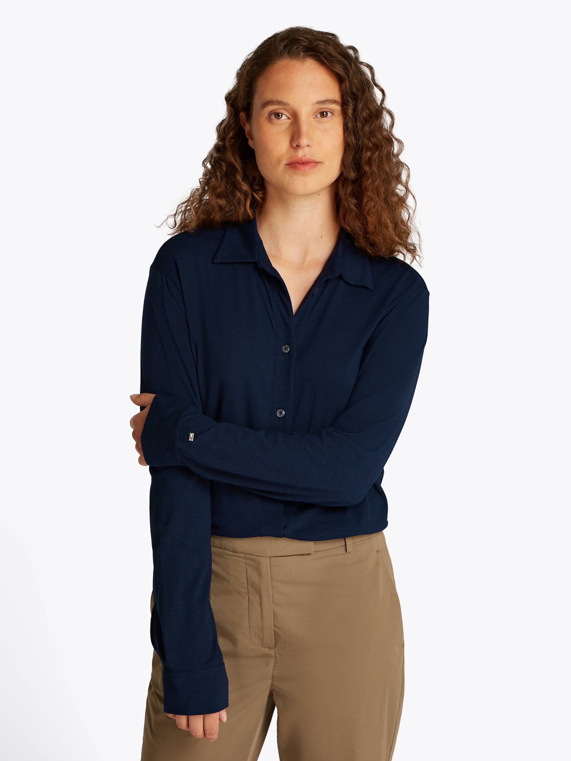 Tommy Hilfiger Klassische Bluse »CASUAL BTN DOWN SHIRT LS«, mit Metalllabel Tommy Hilfiger Klassische Bluse »CASUAL BTN DOWN SHIRT LS«, mit Metalllabel von TOMMY HILFIGER