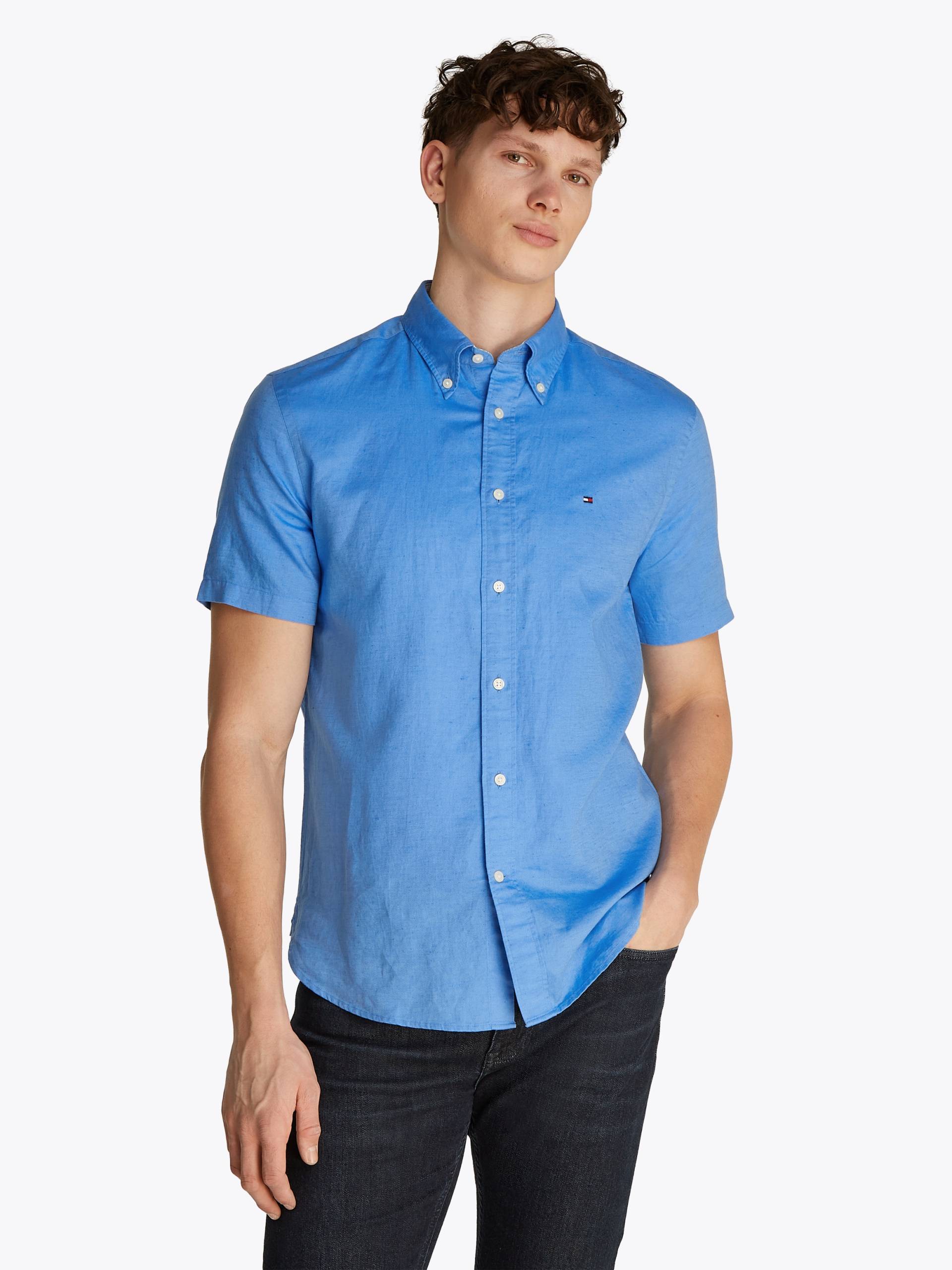 Tommy Hilfiger Kurzarmhemd »LINEN BLEND SOLID SS RF SHIRT«, mit Button-down-Kragen Tommy Hilfiger Kurzarmhemd »LINEN BLEND SOLID SS RF SHIRT«, mit Button-down-Kragen von TOMMY HILFIGER