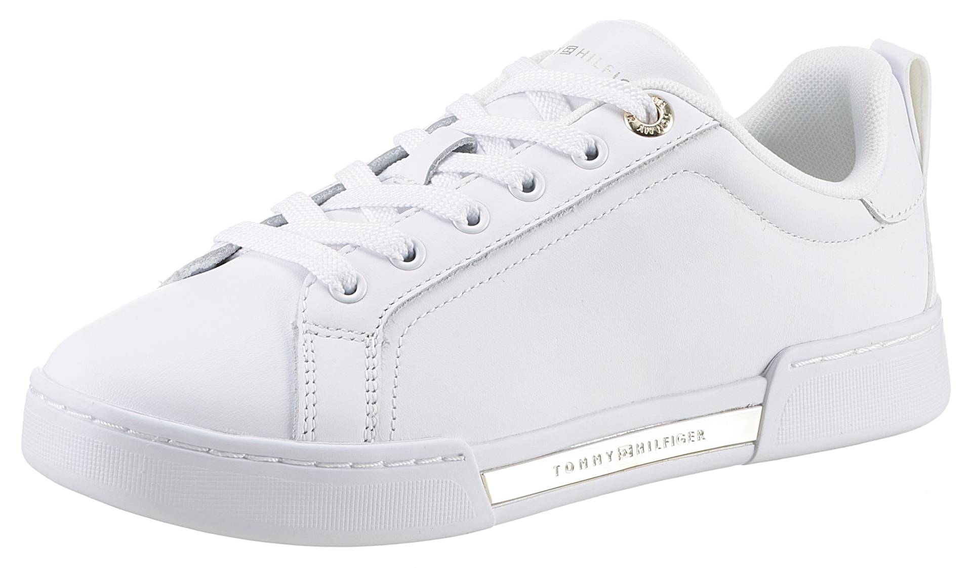 Tommy Hilfiger Plateausneaker »CHIQUE COURT SNEAKER«, mit Detail im Plateau, Freizeitschuh, Halbschuh, Schnürschuh Tommy Hilfiger Plateausneaker »CHIQUE COURT SNEAKER«, mit Detail im Plateau, Freizeitschuh, Halbschuh, Schnürschuh von TOMMY HILFIGER