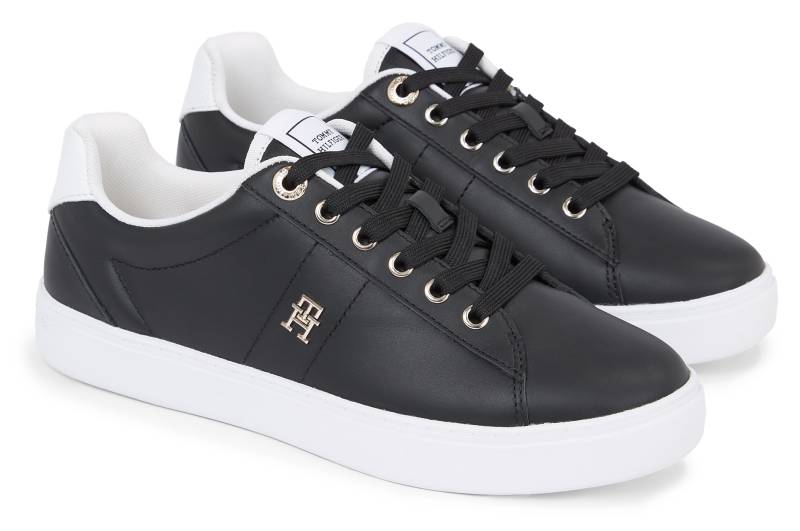 Tommy Hilfiger Plateausneaker »ESSENTIAL ELEVATED COURT SNEAKER«, in nachhaltiger Verarbeitung, Freizeitschuh, Halbschuh, Schnürschuh von TOMMY HILFIGER