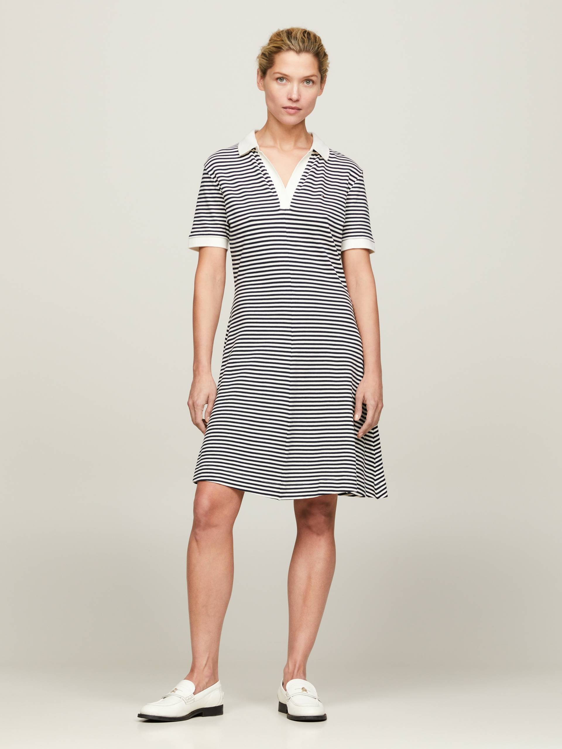 Tommy Hilfiger Polokleid »F&F OPEN PLCKT LYCLL POLO DRS SS«, mit Logostickerei Tommy Hilfiger Polokleid »F&F OPEN PLCKT LYCLL POLO DRS SS«, mit Logostickerei von TOMMY HILFIGER