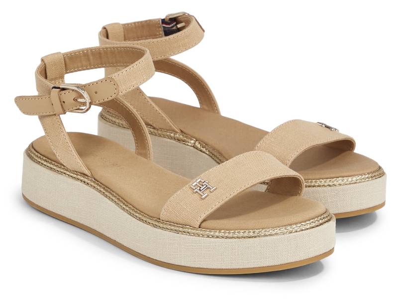 Tommy Hilfiger Riemchensandale »LINEN WITH GOLD FLATFORM«, Sommerschuh, Sandalette, Plateauabsatz, mit TH-Logo von TOMMY HILFIGER