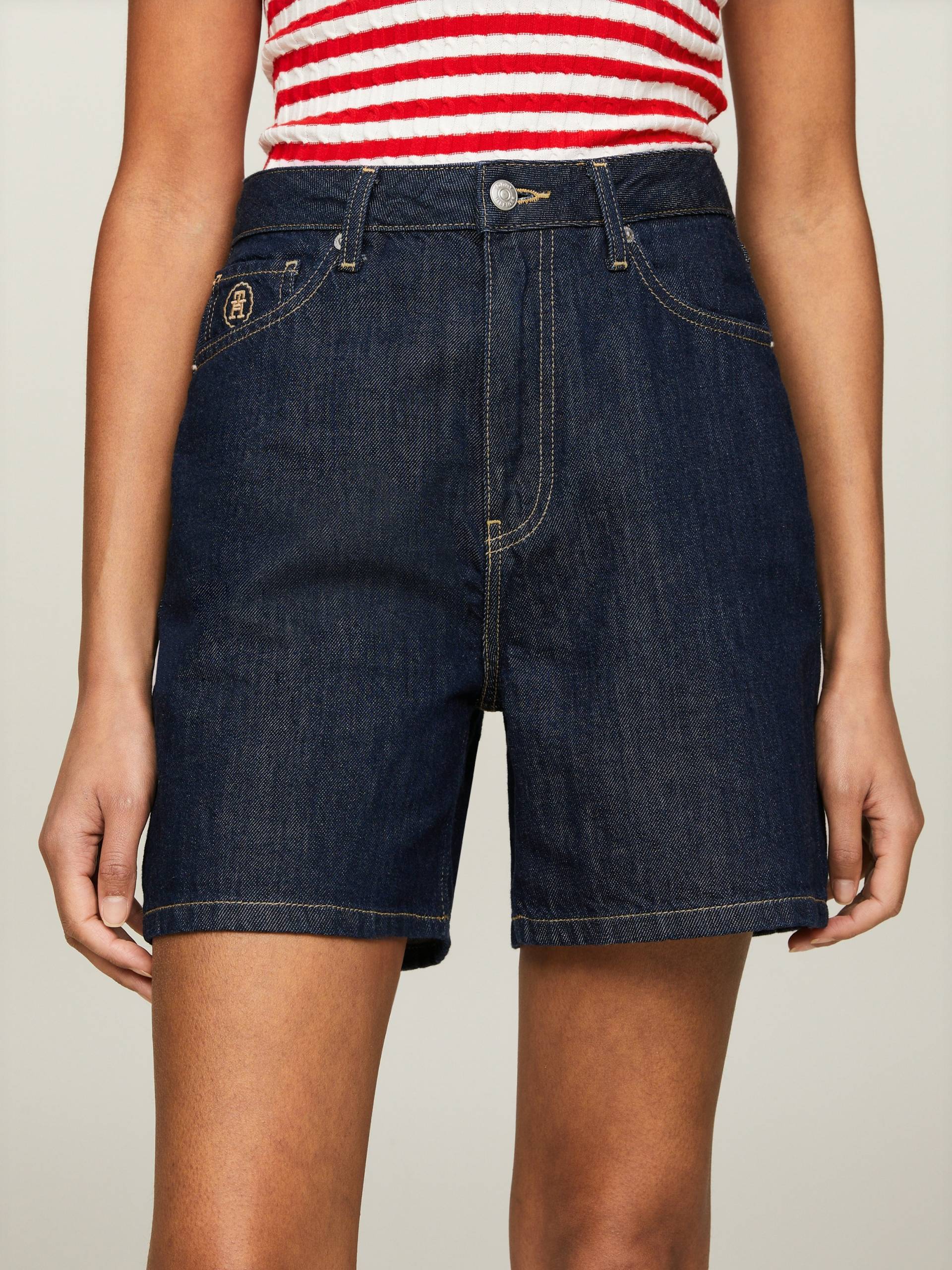 Tommy Hilfiger Shorts »SMD DNM STRAIGHT SHORT HW LINA«, mit Kontrastnähten von TOMMY HILFIGER