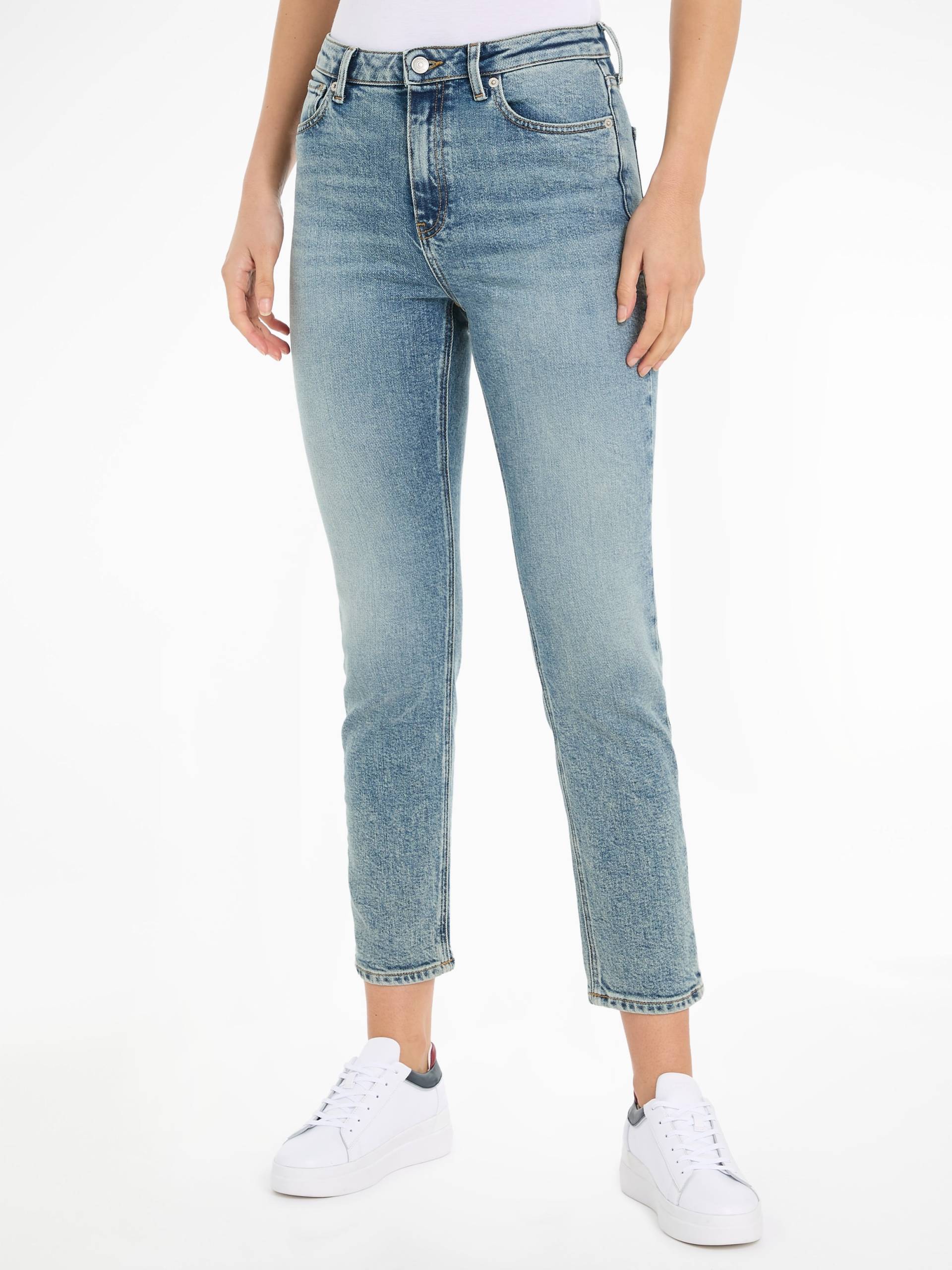 Tommy Hilfiger Slim-fit-Jeans, mit Logotpatch Tommy Hilfiger Slim-fit-Jeans, mit Logotpatch von TOMMY HILFIGER