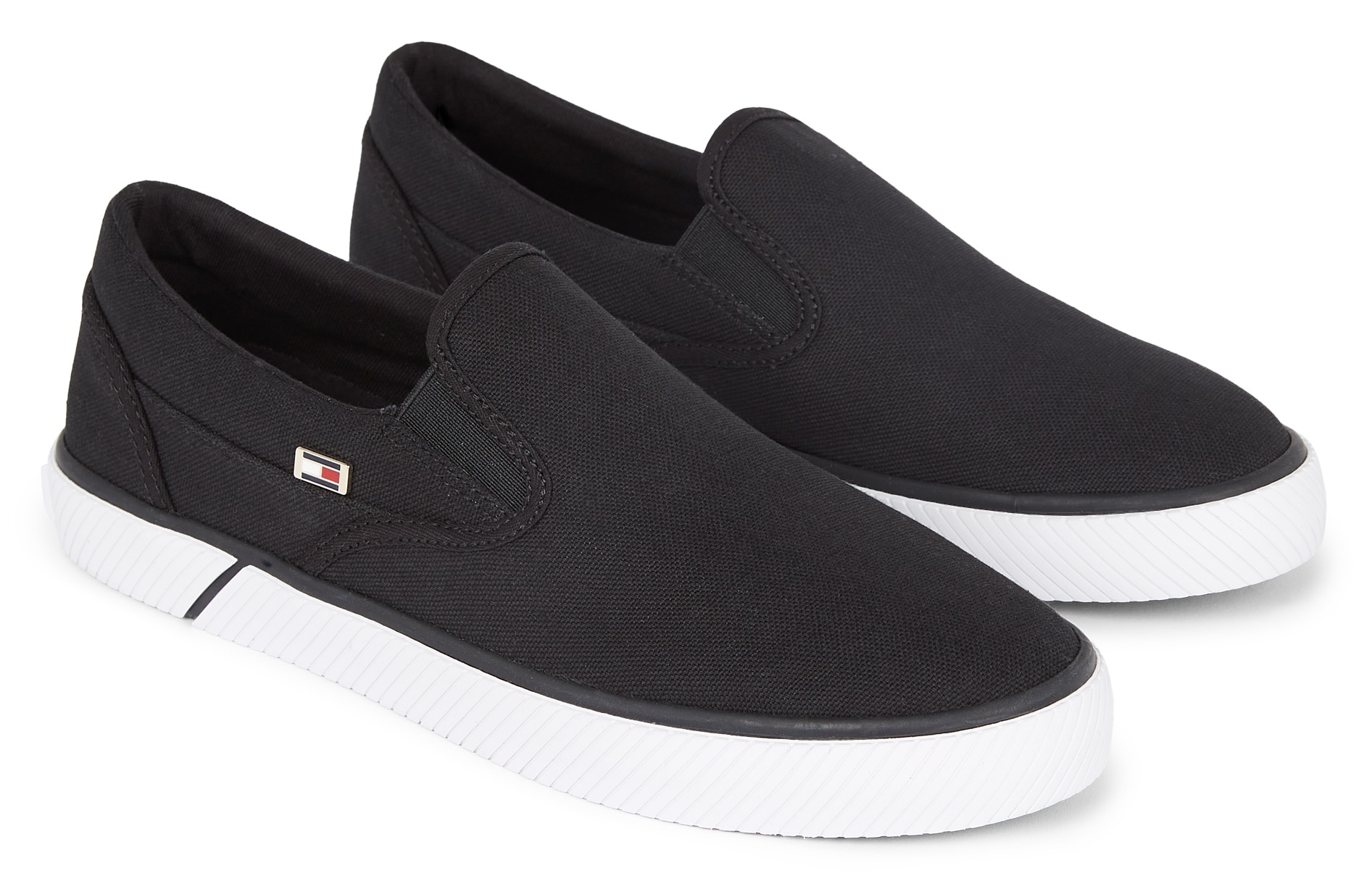 Tommy Hilfiger Slip-On Sneaker »VULC CANVAS SLIP-ON SNEAKER«, Slipper, Freizeitschuh, Sommerschuh mit seitlichen Stretcheinsätzen von TOMMY HILFIGER