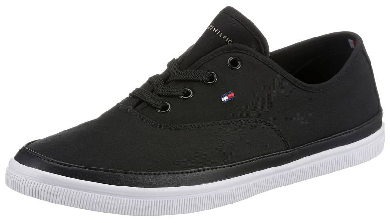 Tommy Hilfiger Sneaker »ESSENTIAL KESHA LACE SNEAKER«, gestickter Logoflagge, E-Weite, Freizeitschuh, Halbschuh, Schnürschuh von TOMMY HILFIGER