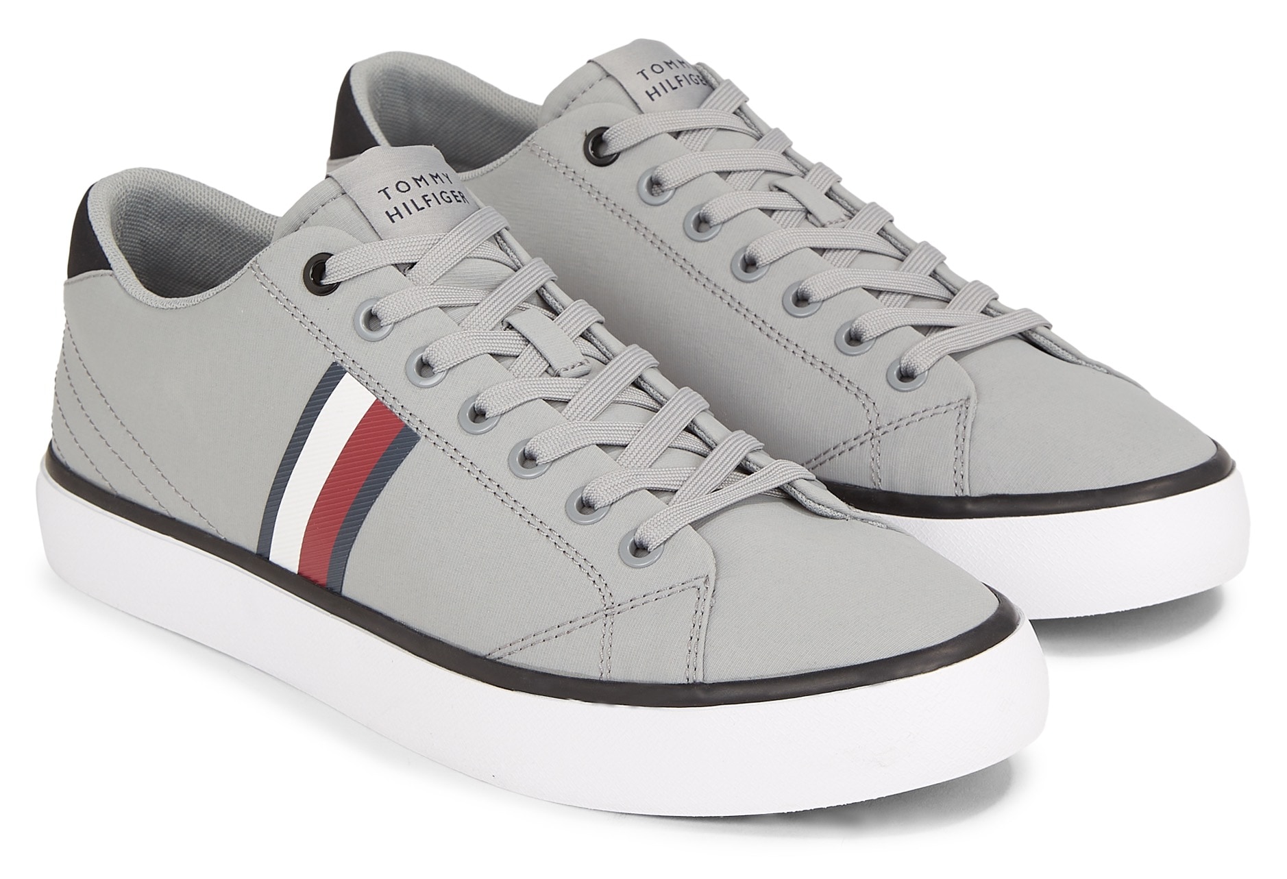 Tommy Hilfiger Sneaker »TH HI VULC LOW STRIPES MESH«, mit seitlichen Streifen, Freizeitschuh, Halbschuh, Schnürschuh von TOMMY HILFIGER