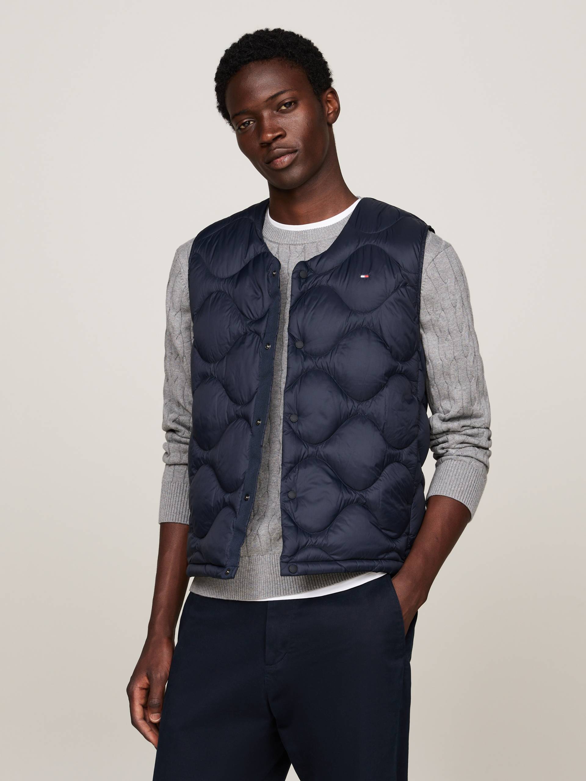 Tommy Hilfiger Steppweste »ONION QUILTED DOWN LINER VEST«, mit Zwiebelsteppung von TOMMY HILFIGER