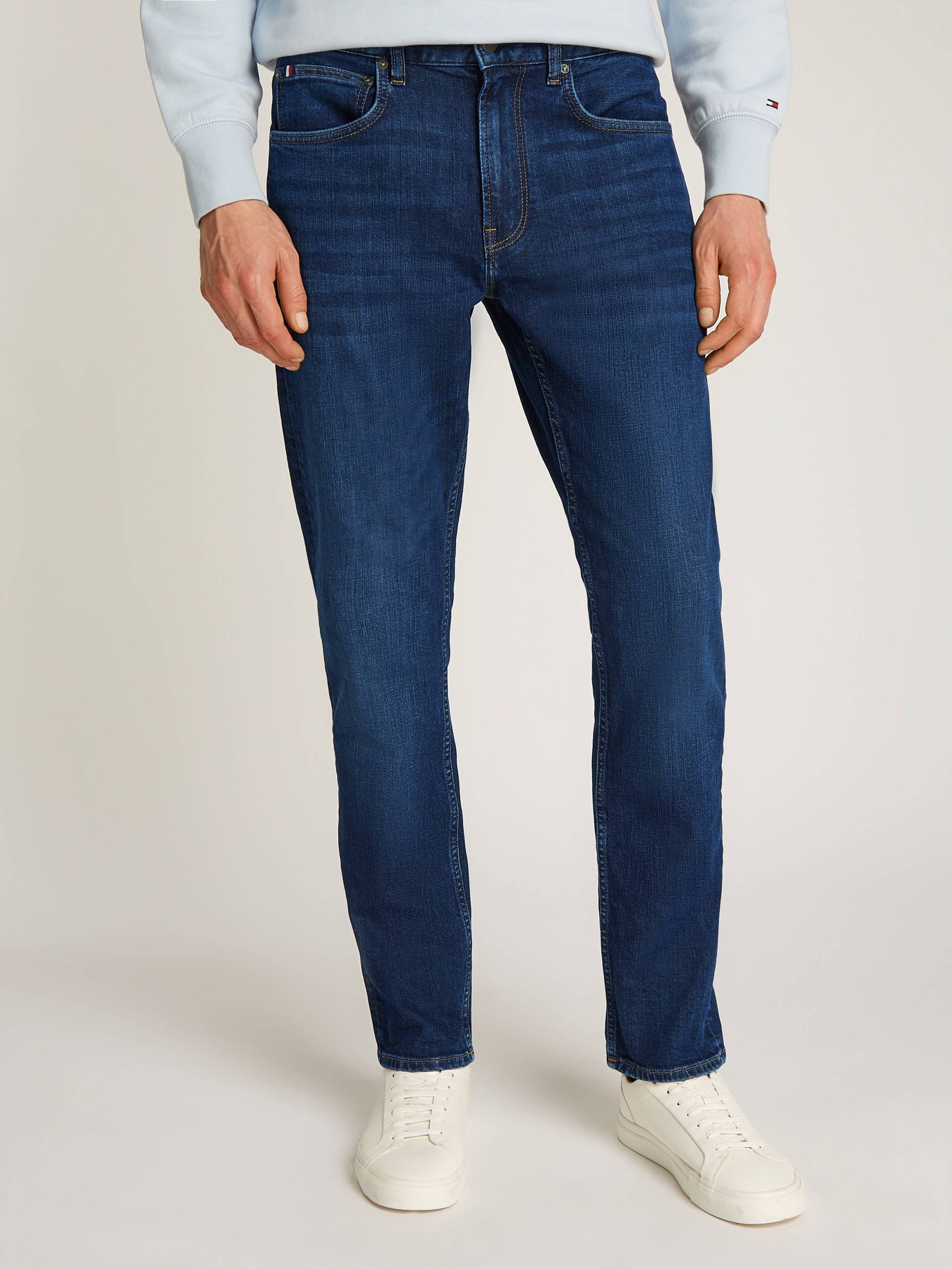 Tommy Hilfiger Straight-Jeans, in blauer Waschung von TOMMY HILFIGER