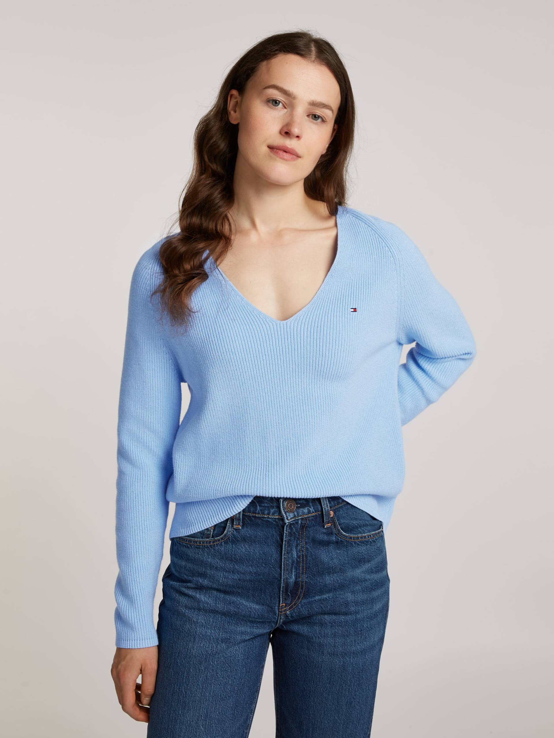 Tommy Hilfiger Strickpullover »CO CARDI STITCH V-NK LS«, mit Logostickerei Tommy Hilfiger Strickpullover »CO CARDI STITCH V-NK LS«, mit Logostickerei von TOMMY HILFIGER