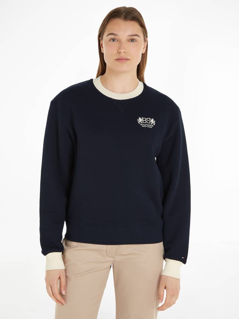 Tommy Hilfiger Sweatshirt »REG C-NK CREST 85 SWEATSHIRT«, mit Logostickerei von TOMMY HILFIGER