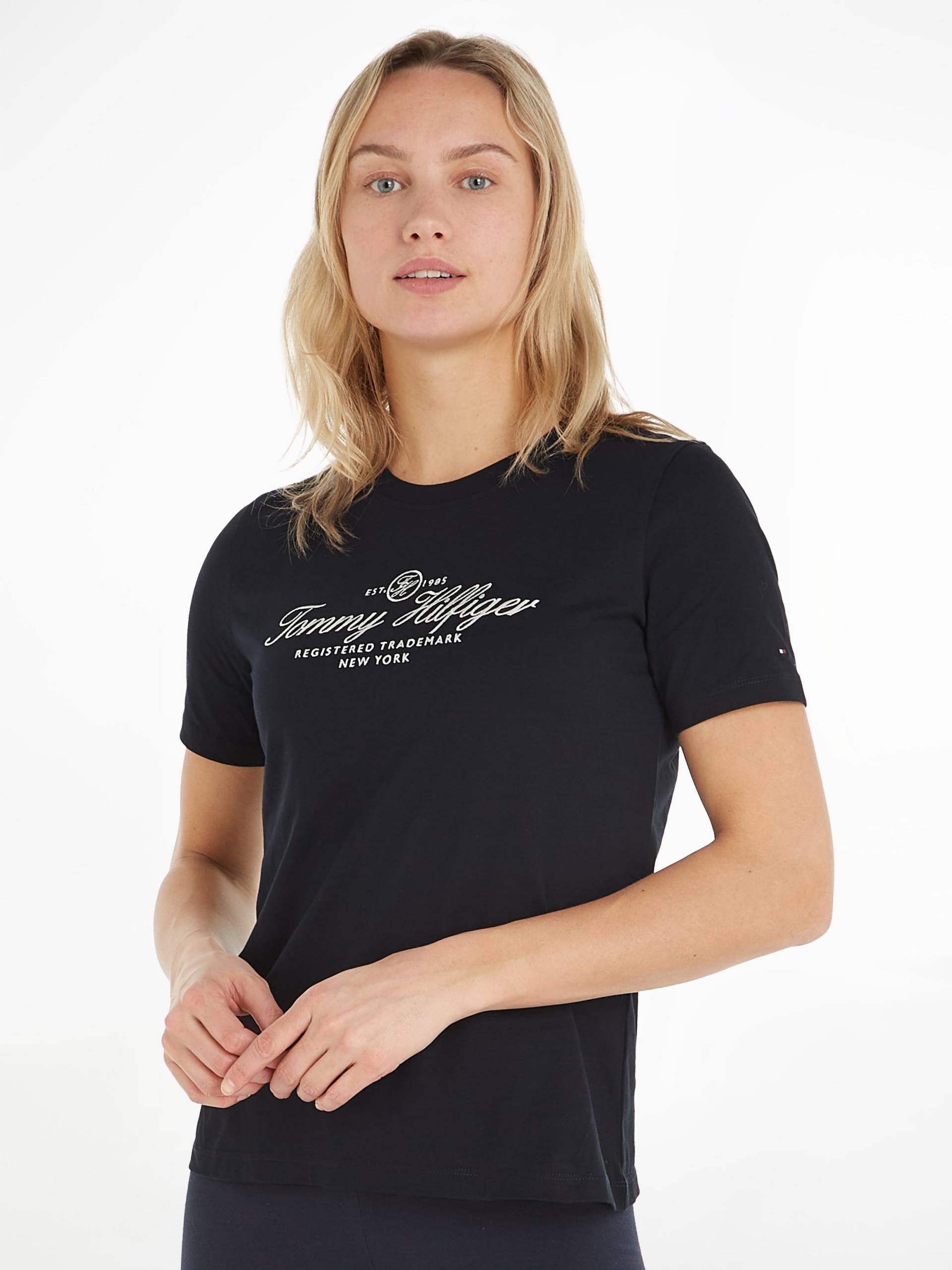 Tommy Hilfiger T-Shirt »REG HILFIGER SCRIPT C-NK SS«, mit dezentem Markenlabel auf dem Ärmelabschluss von TOMMY HILFIGER