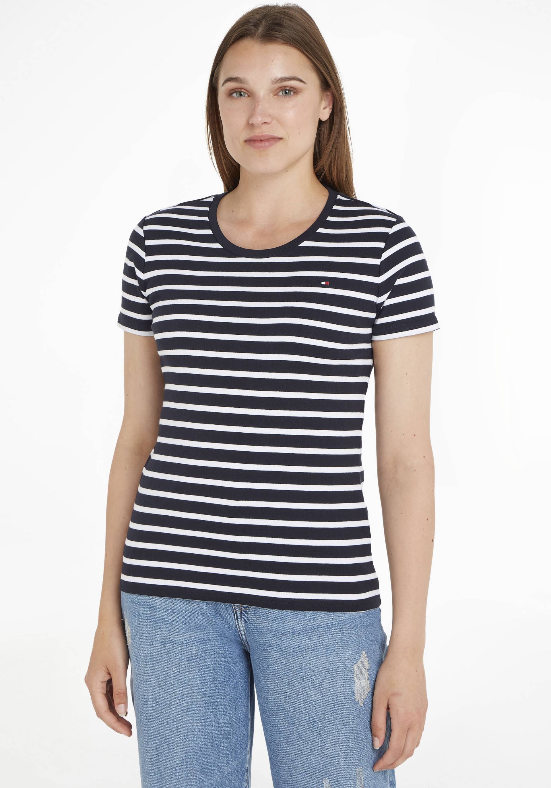 Tommy Hilfiger T-Shirt »SLIM CODY RIB C-NK SS«, mit dezenter Tommy Hilfiger Logostickerei von TOMMY HILFIGER