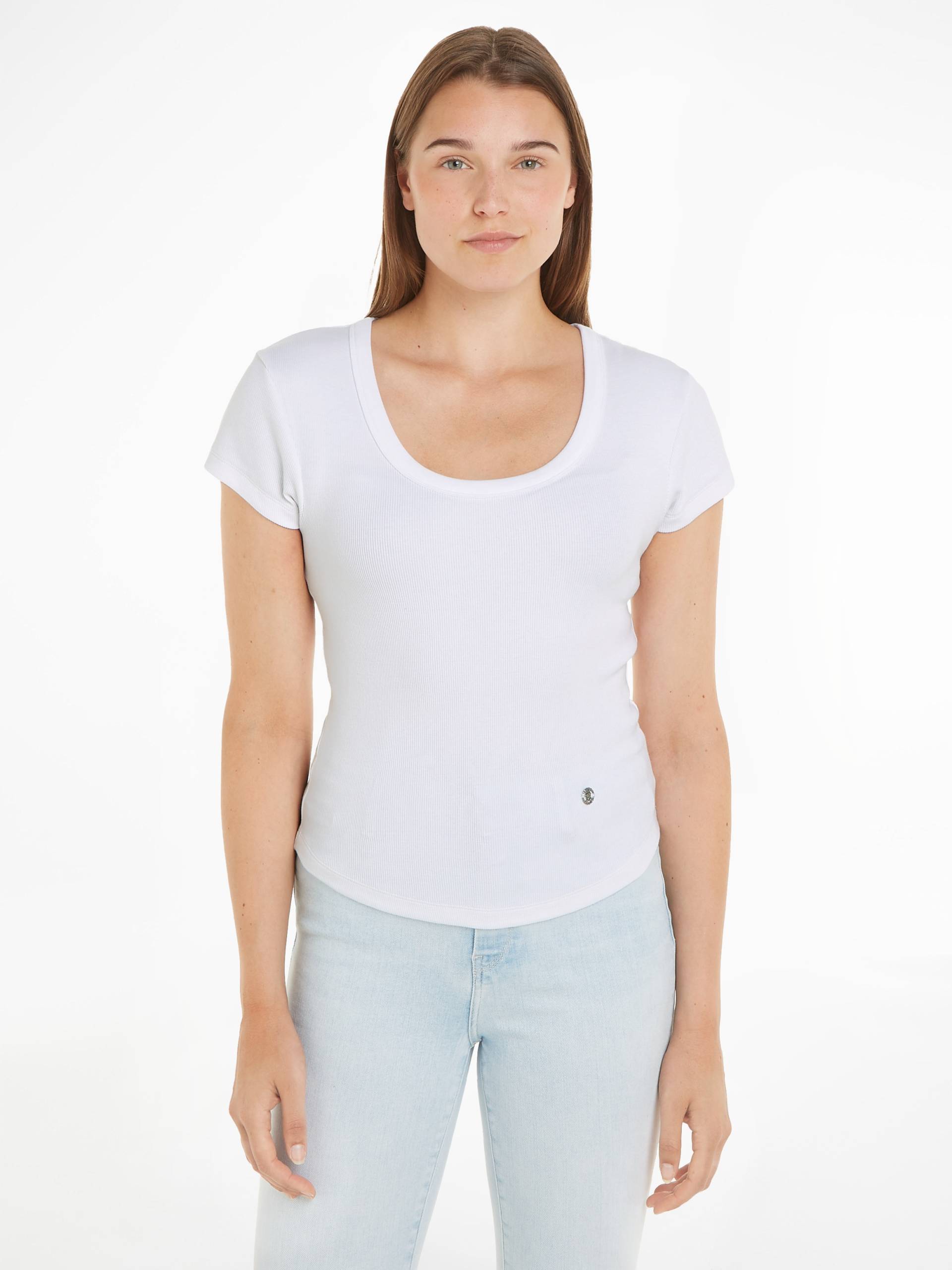 Tommy Hilfiger T-Shirt »SLIM RIB SCOOP NK CAP SLV«, mit Metalllabel Tommy Hilfiger T-Shirt »SLIM RIB SCOOP NK CAP SLV«, mit Metalllabel von TOMMY HILFIGER