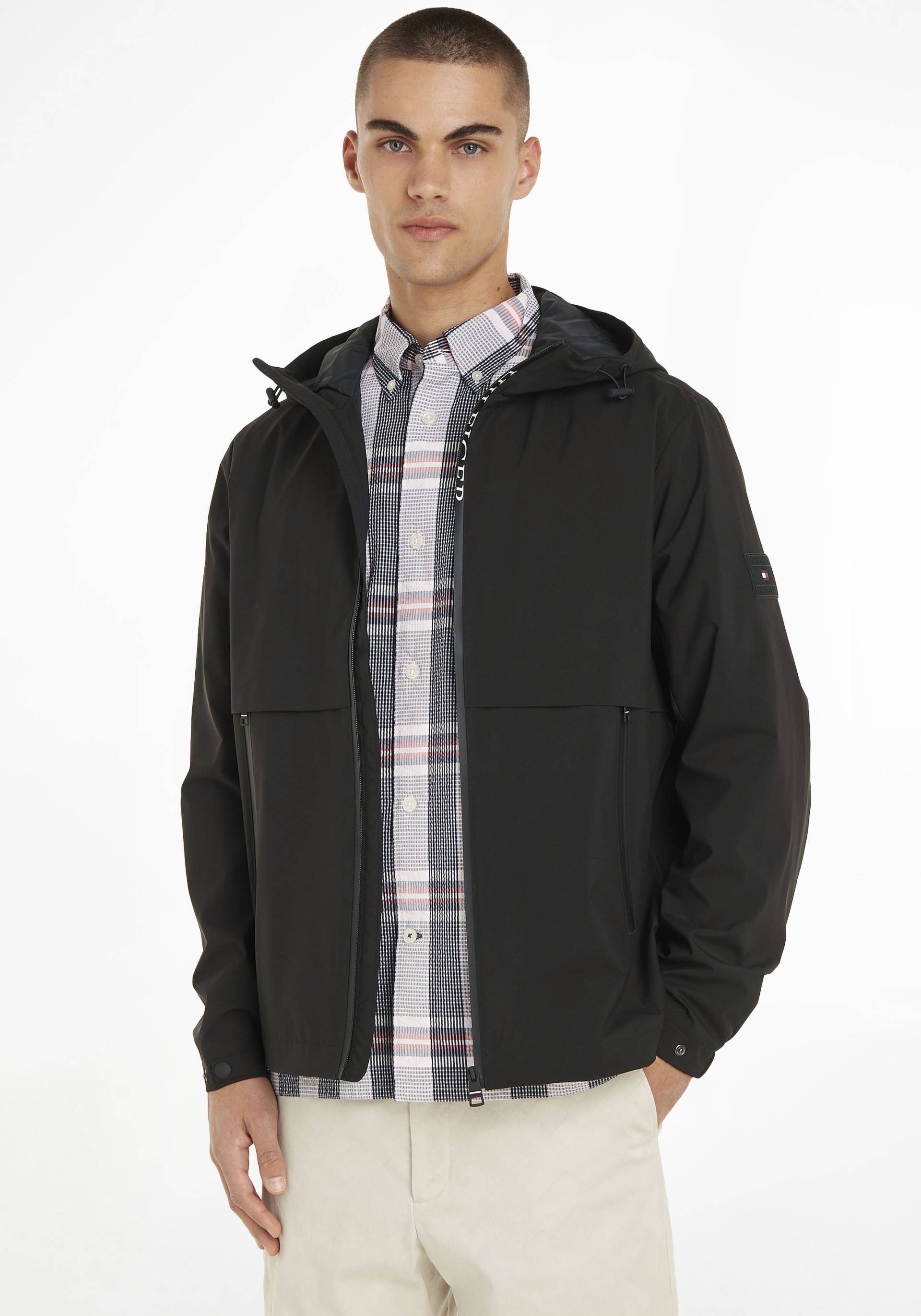 Tommy Hilfiger Windbreaker »TH PROTECT SAIL HOODED JACKET«, mit Kapuze, mit vielen Details in den Tommy Hilfiger Markenfarben von TOMMY HILFIGER