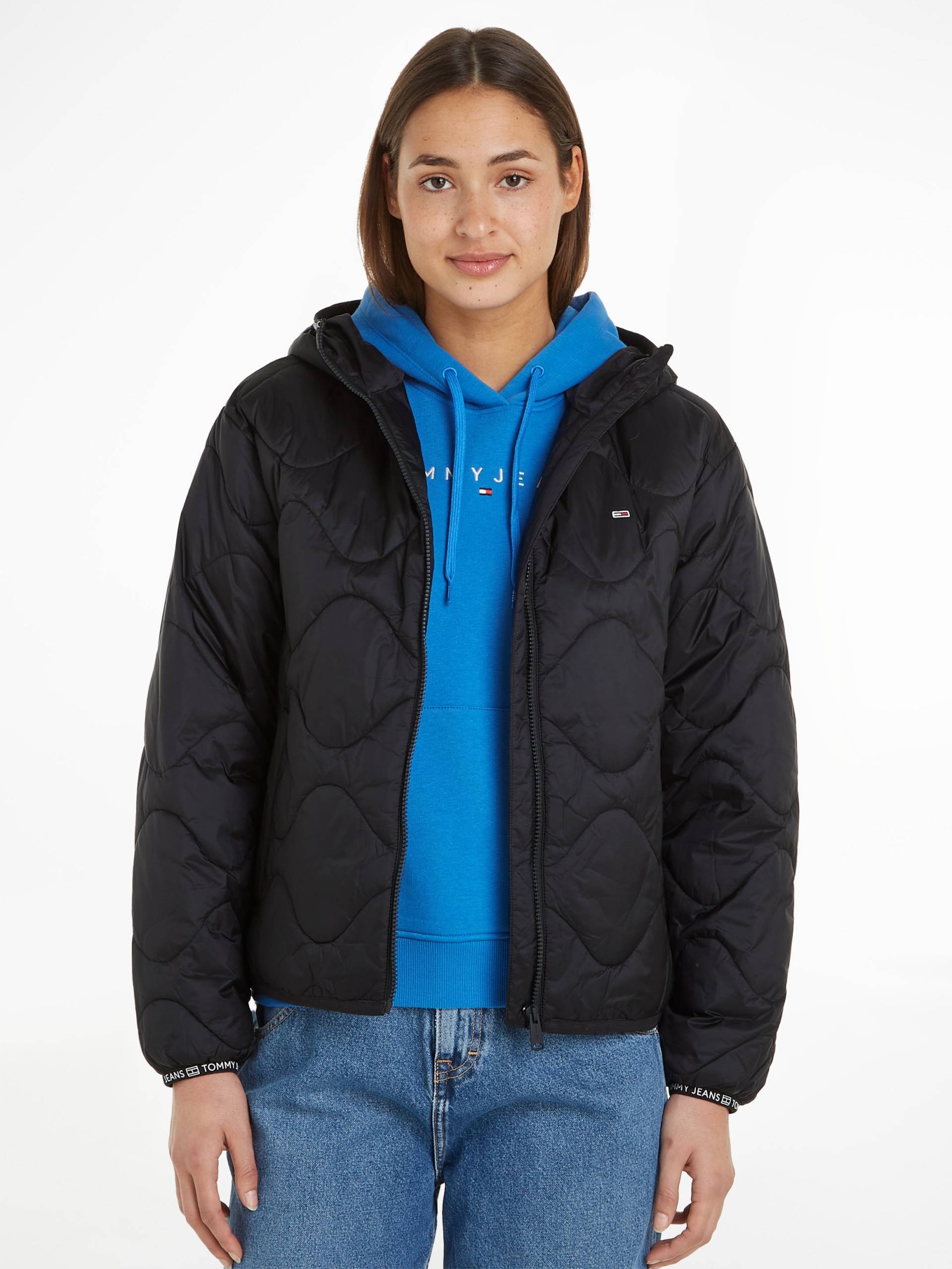 Tommy Jeans Curve Steppjacke »TJW QUILTED TAPE HOOD PUFFER EXT«, mit Kapuze, mit Logostickerei von TOMMY JEANS Curve