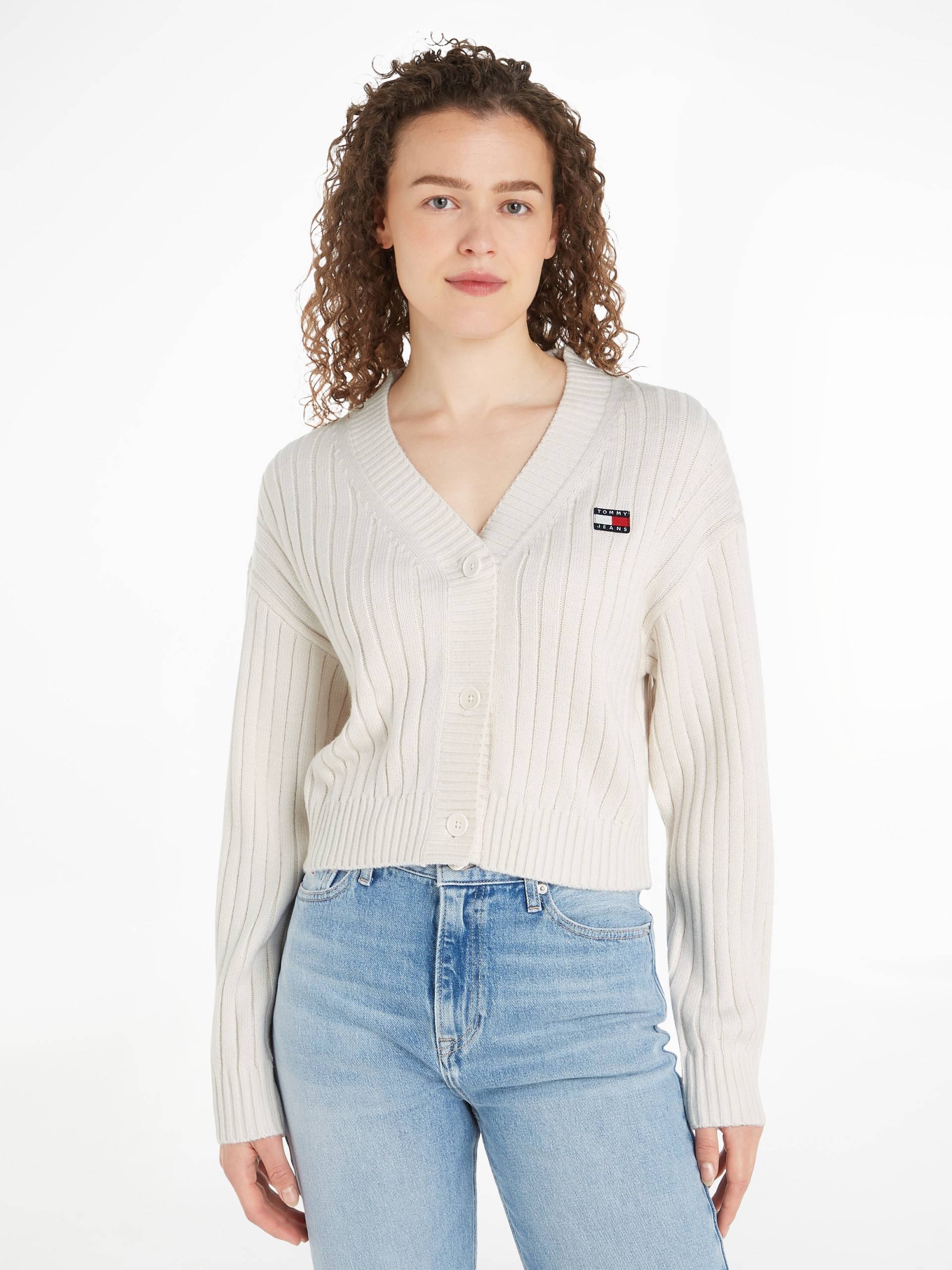 Tommy Jeans Curve Strickjacke »TJW BADGE V-NECK CARDIGAN EXT«, Grosse Grössen von TOMMY JEANS Curve