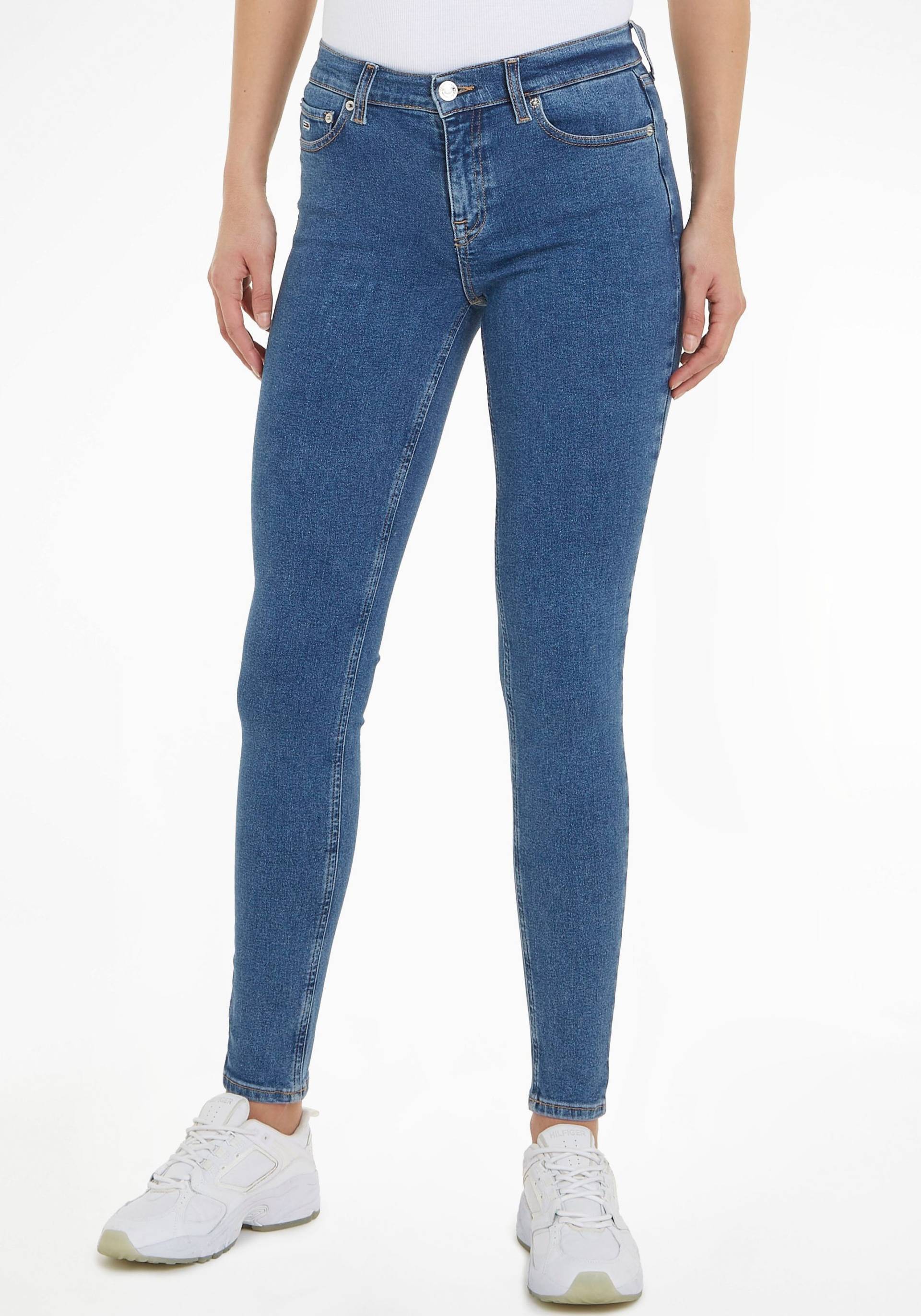 Tommy Jeans Bequeme Jeans »Nora Mid Rise Skinny Fit«, mit Ledermarkenlabel Tommy Jeans Bequeme Jeans »Nora Mid Rise Skinny Fit«, mit Ledermarkenlabel von TOMMY JEANS