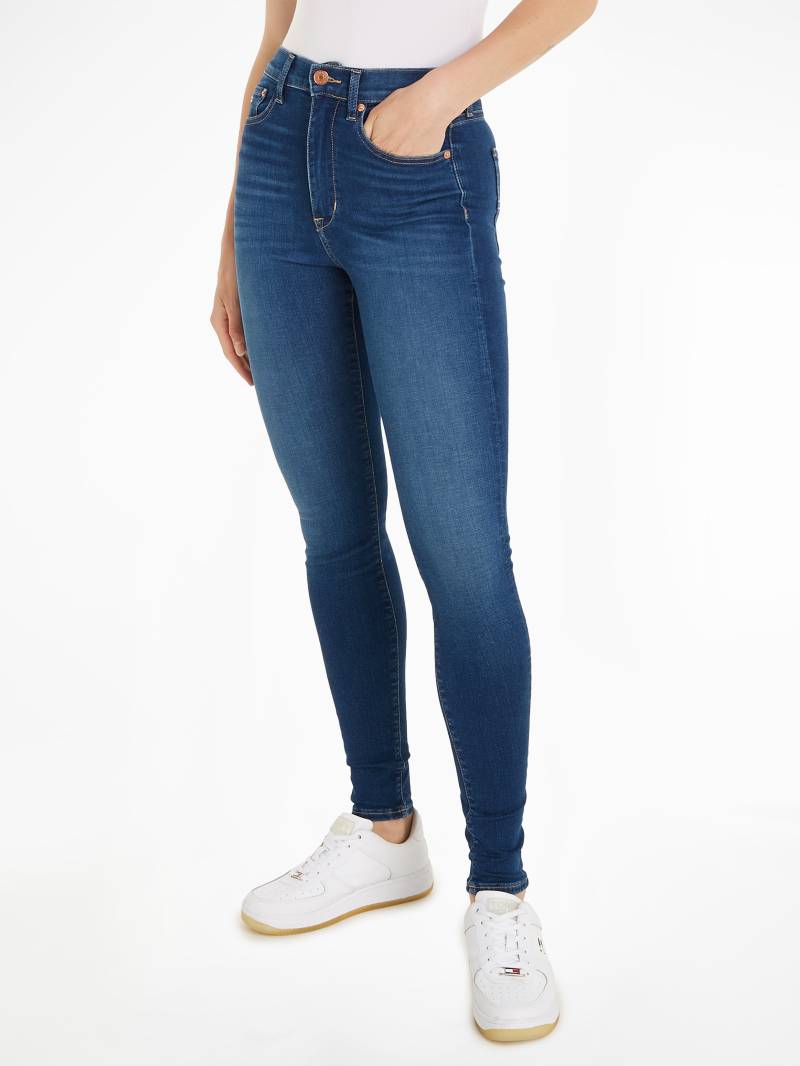 Tommy Jeans Bequeme Jeans »Sylvia Skinny Slim Jeans Hohe Leibhöhe«, mit Ledermarkenlabel von TOMMY JEANS