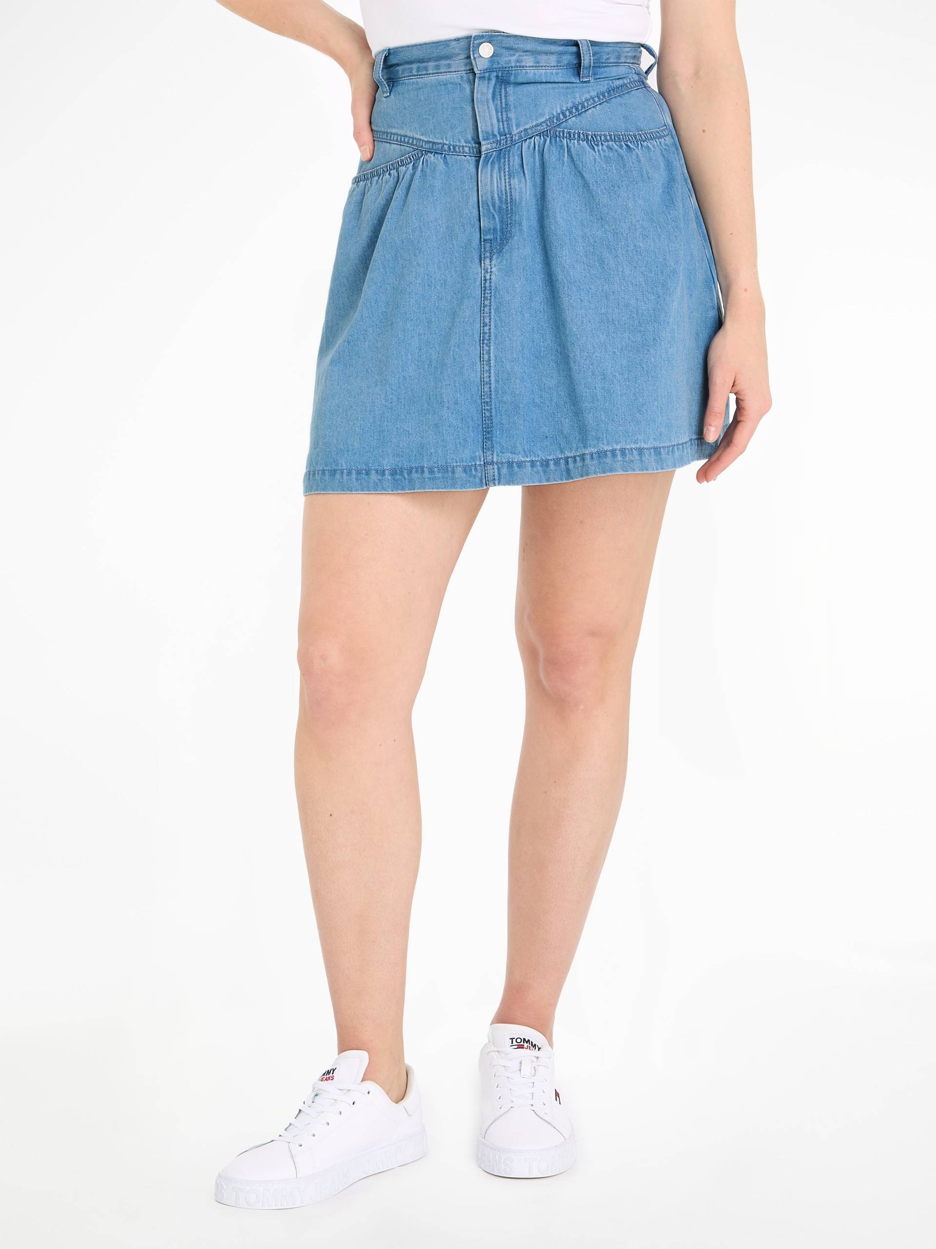 Tommy Jeans Bleistiftrock »TJW CHAMBRAY MINI SKIRT«, Webrock mit Logopatch von TOMMY JEANS