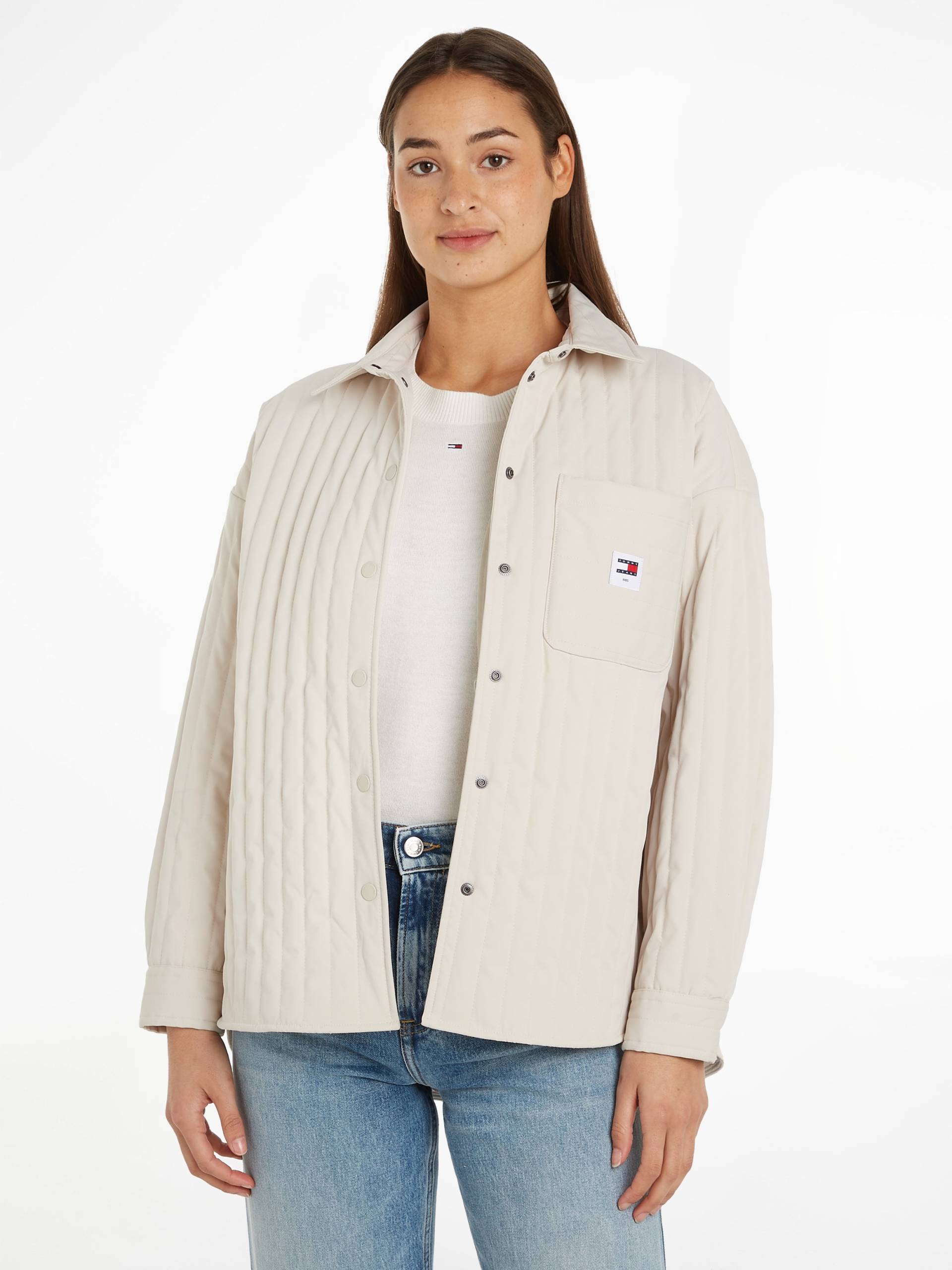 Tommy Jeans Blusentop »TJW QUILTED OVERSHIRT«, mit Logopatch von TOMMY JEANS