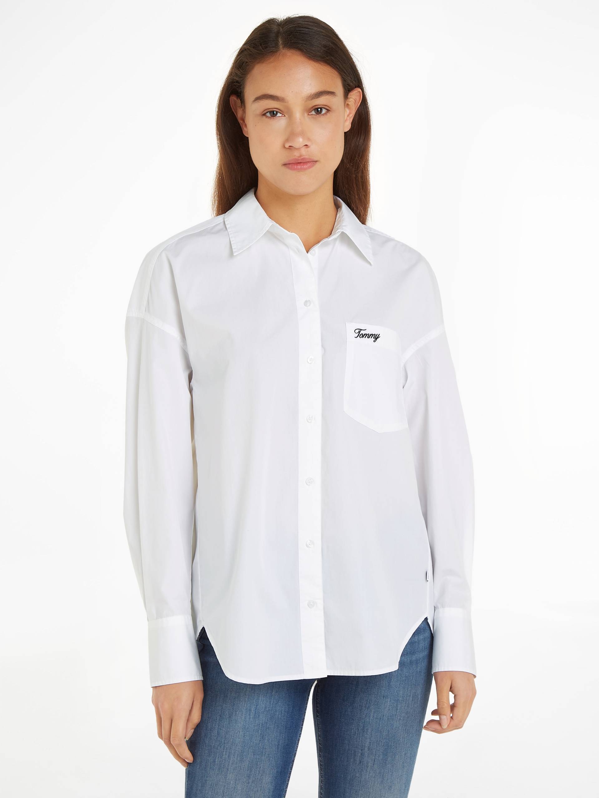 Tommy Jeans Blusentop »TJW SP OVR SCRIPT SHIRT EXT«, Mit Tommy Jeans Logo-Schriftzug von TOMMY JEANS