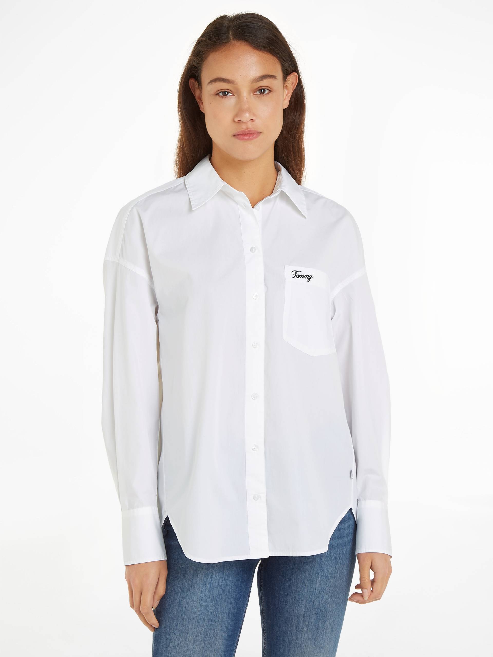 Tommy Jeans Blusentop »TJW SP OVR SCRIPT SHIRT EXT«, Mit Tommy Jeans Logo-Schriftzug Tommy Jeans Blusentop »TJW SP OVR SCRIPT SHIRT EXT«, Mit Tommy Jeans Logo-Schriftzug von TOMMY JEANS