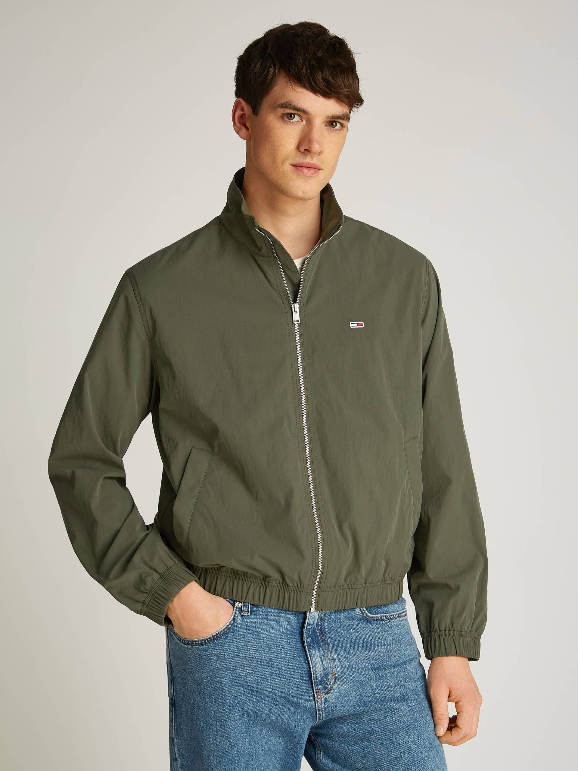 Tommy Jeans Bomberjacke »TJM ESSENTIAL JACKET EXT«, mit Logostickerei von TOMMY JEANS